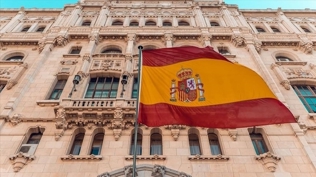 spanya'daki monari sisteminin referanduma gtrlmesi talebiyle siyasi giriim balatld