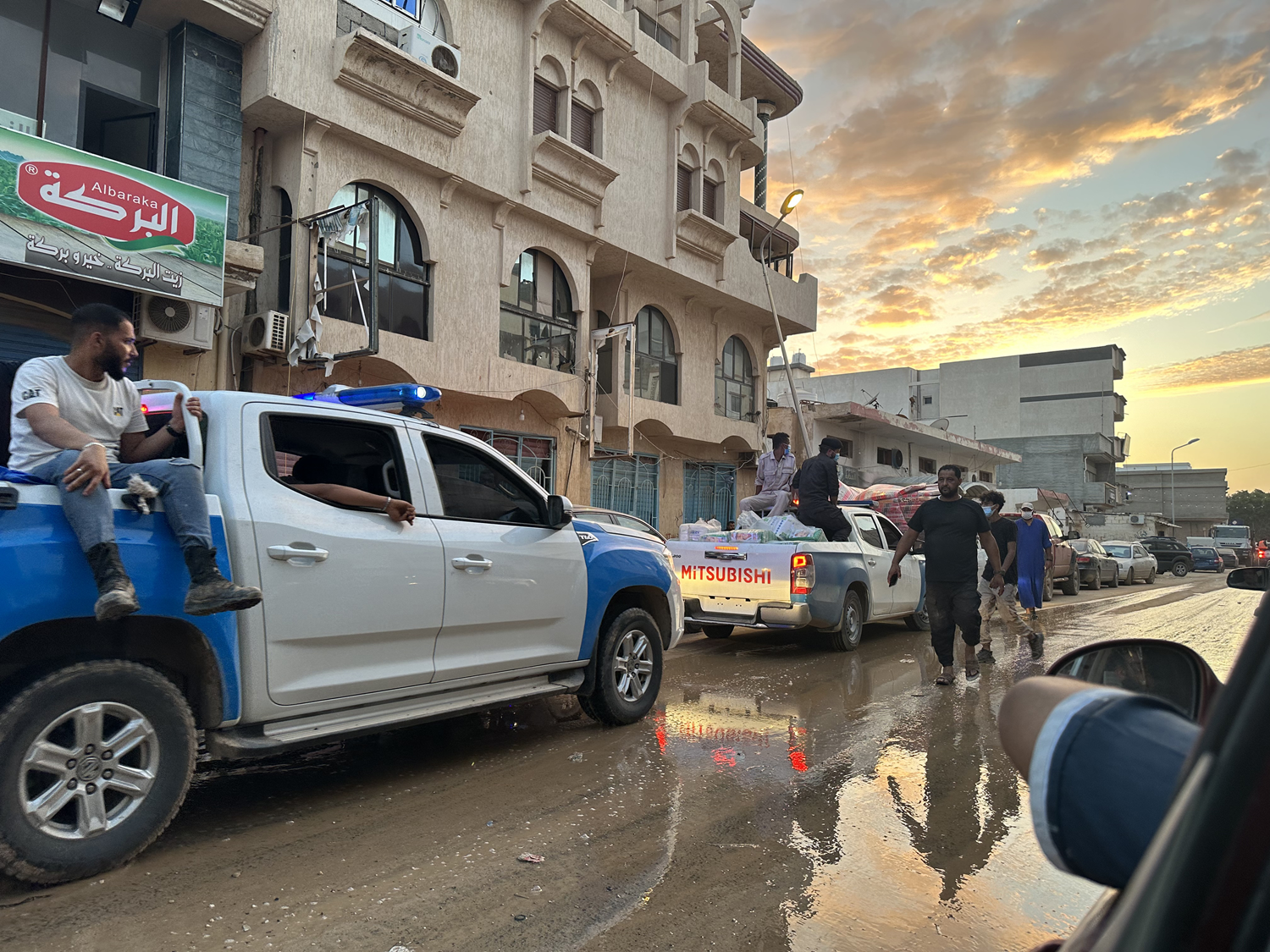 Libya'da meydana gelen trafik kazasında Yunan kurtarma ekibinden 4 kişi hayatını kaybetti 