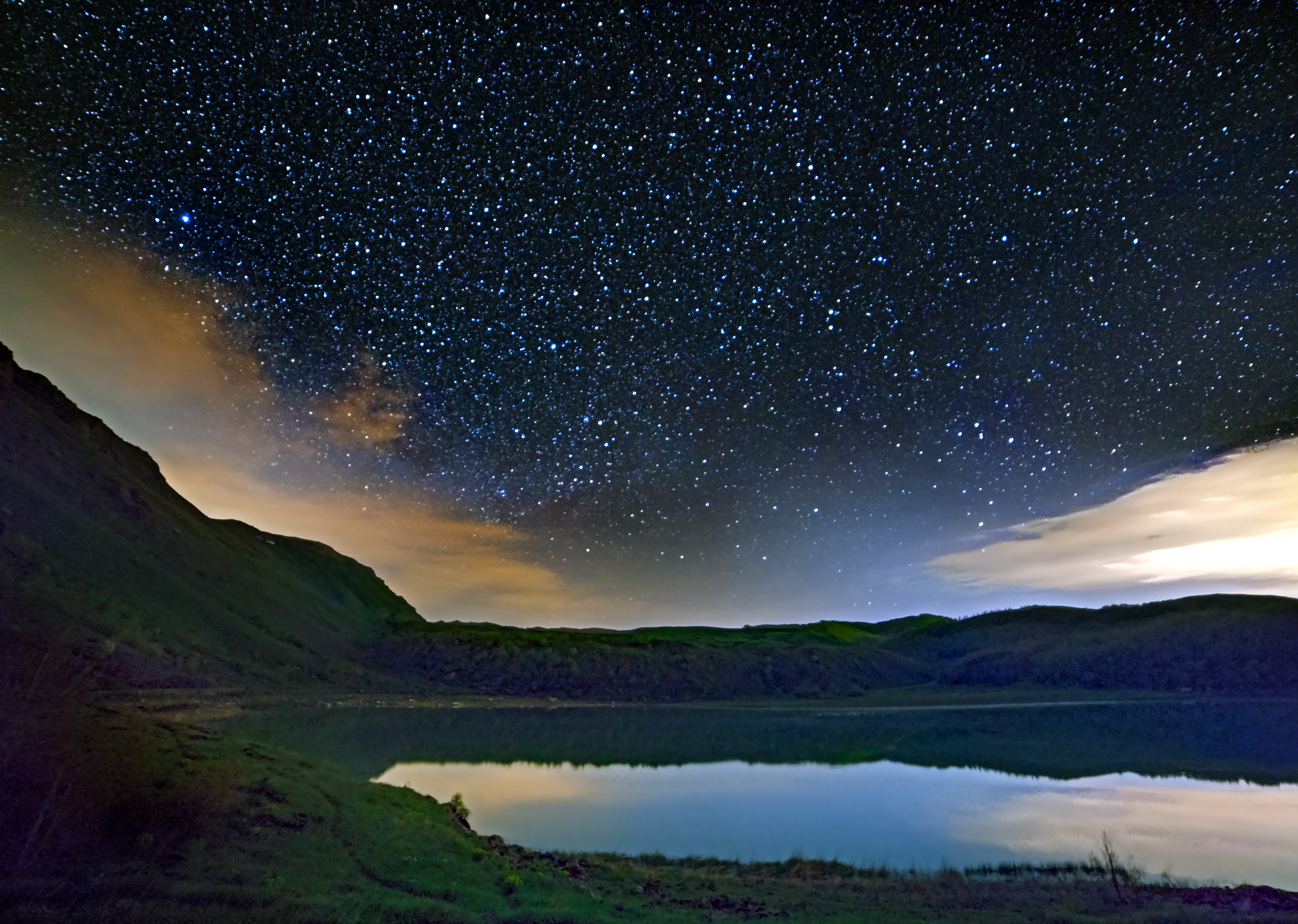 Nemrut'un büyülü güzelliği gece görüntülendi