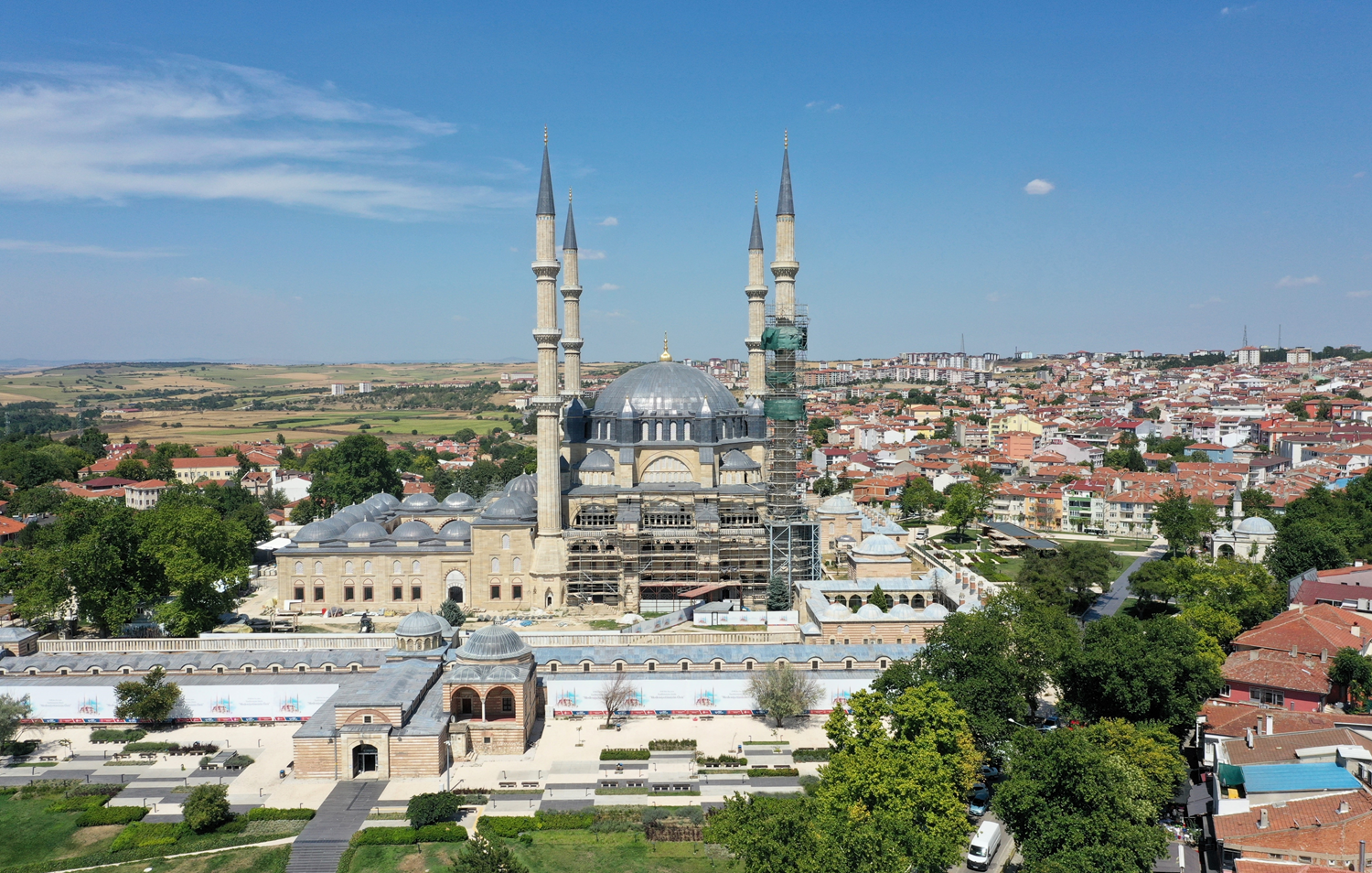 Selimiye'nin minareleri yenilendi