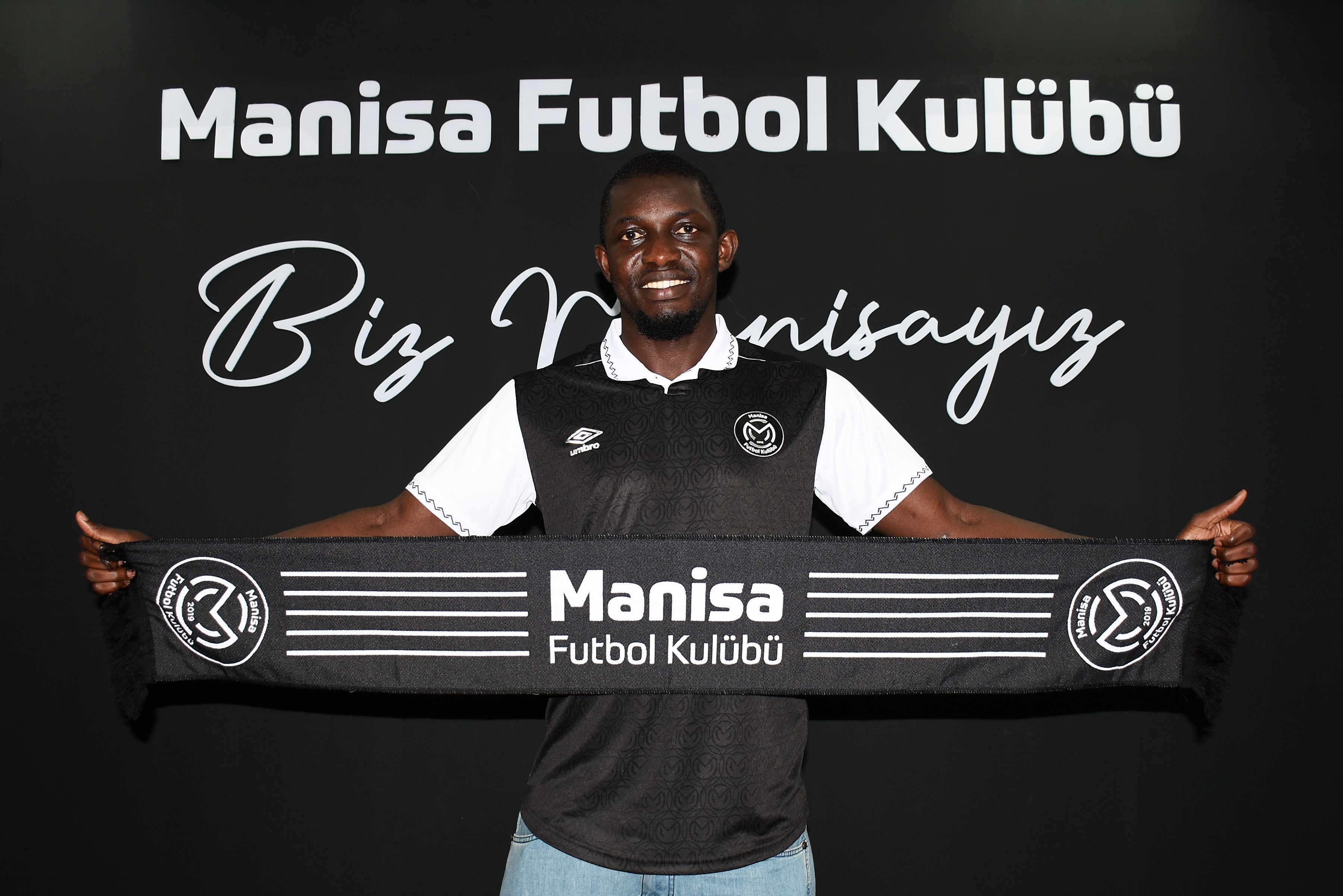 Manisa FK, Moryke Fofana'yı açıkladı