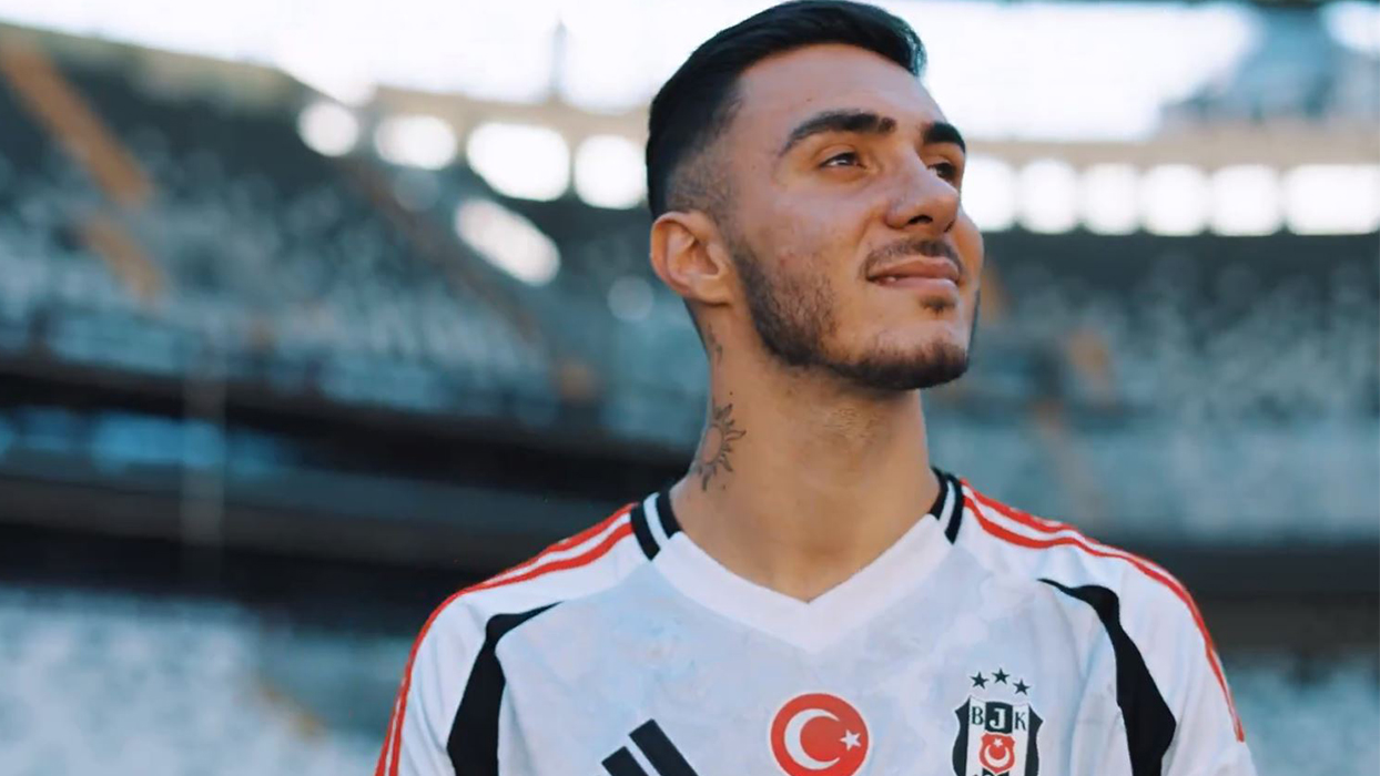 Beşiktaş Emirhan Topçu'yu resmen açıkladı!