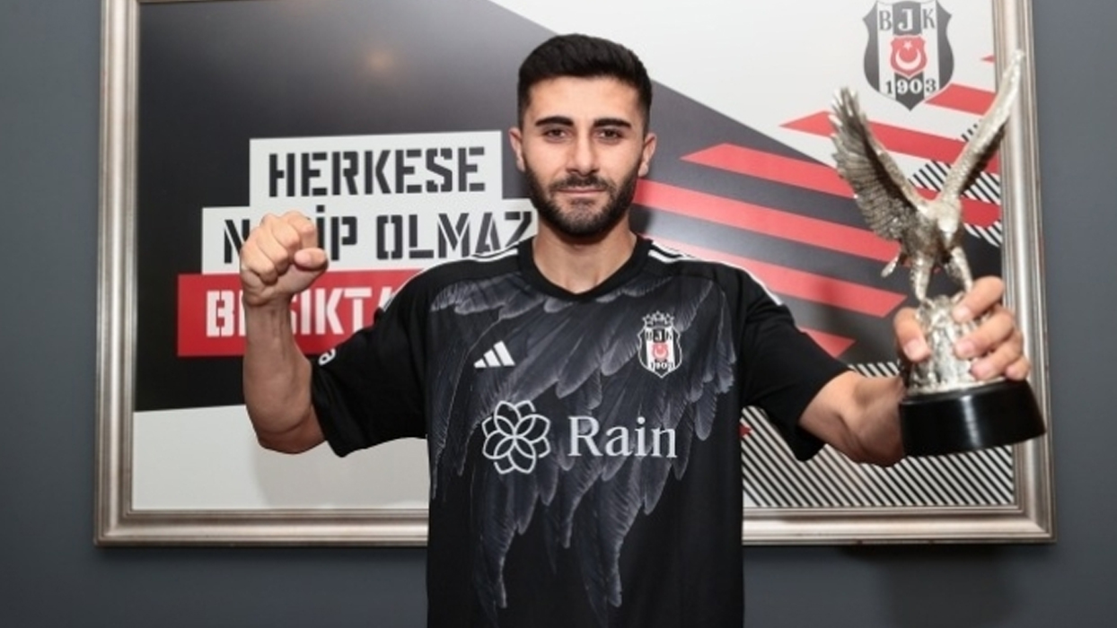 Beşiktaş'ta Emrecan Bulut ile yollar ayrıldı