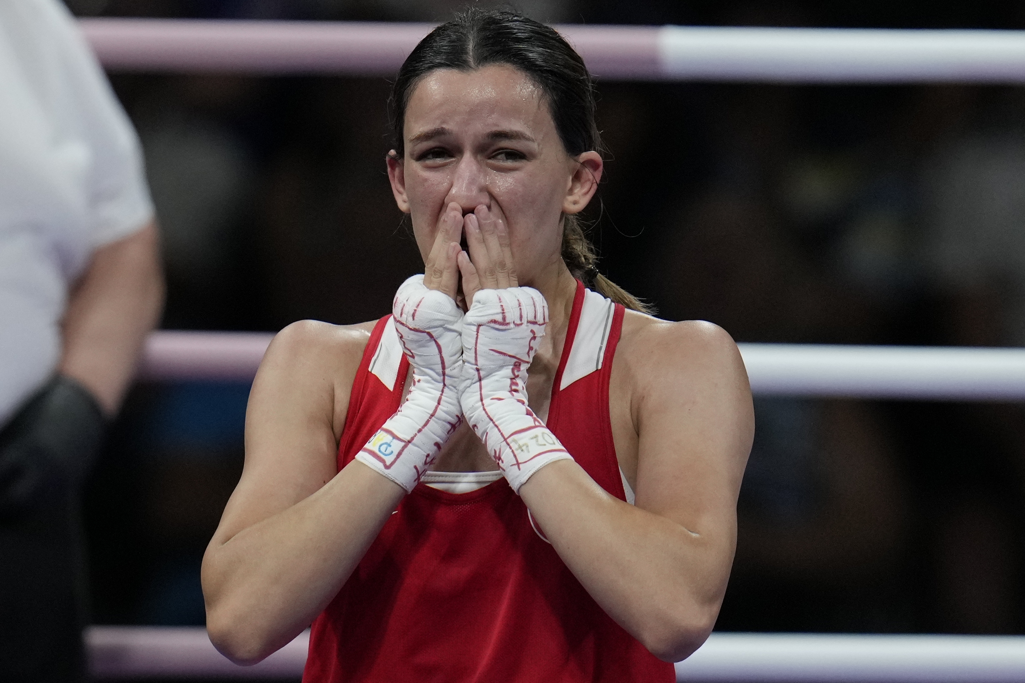 Hatice Akbaş Paris'te finale yükseldi!