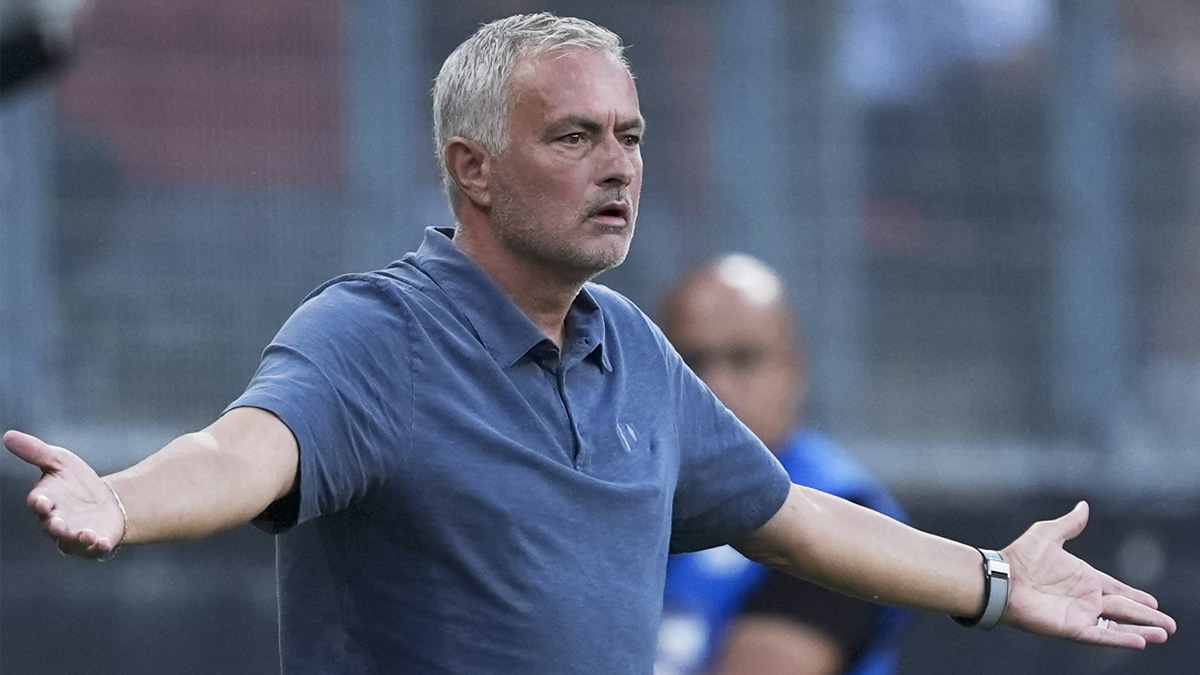 Kariyerinde bir ilki yaşadı! Jose Mourinho'nun büyük talihsizliği