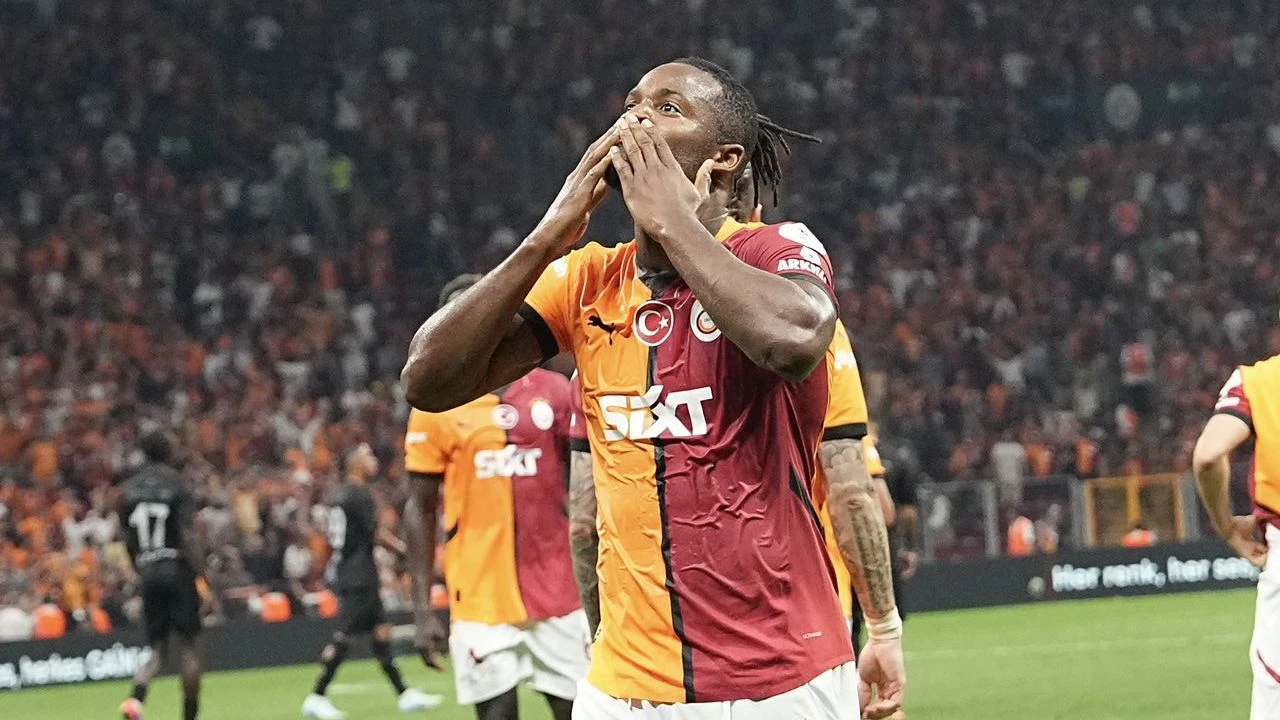 Batshuayi, Süper Lig tarihine geçti