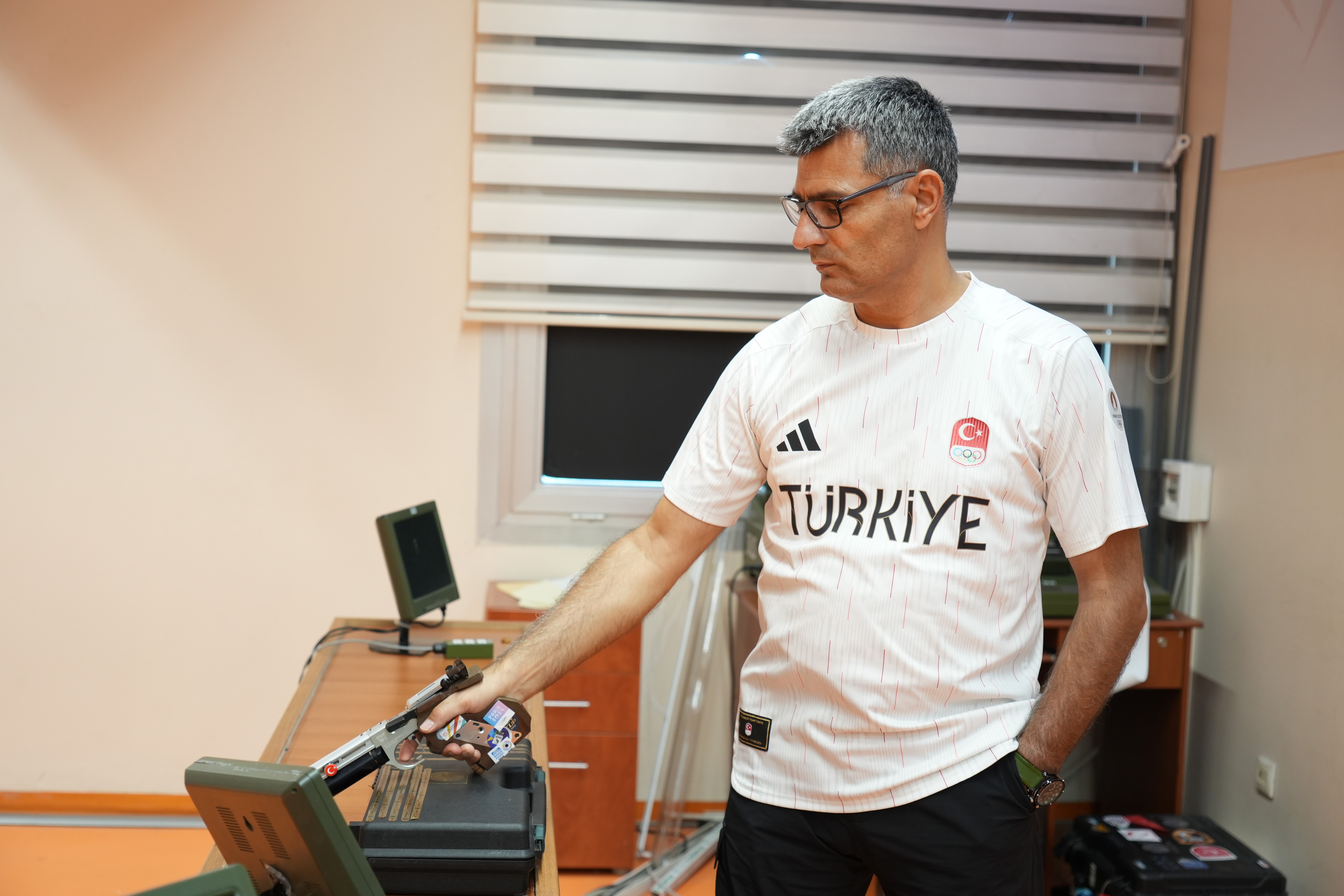 Yusuf Dikeç ile Türkiye'de atıcılık sporuna ilgi arttı