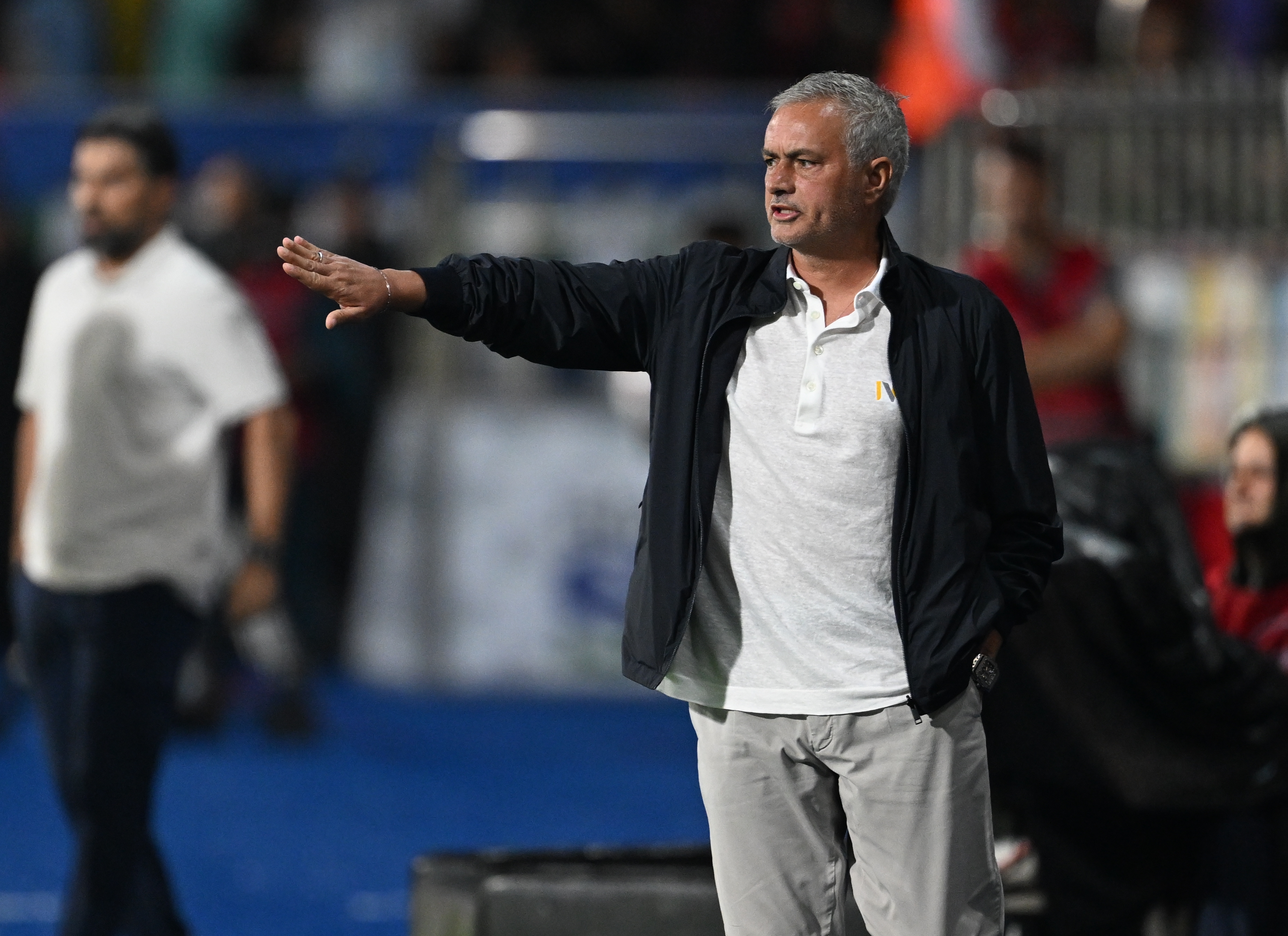 Mourinho'dan hakem tepkisi: Çok kötü kararlara karşı oynadık