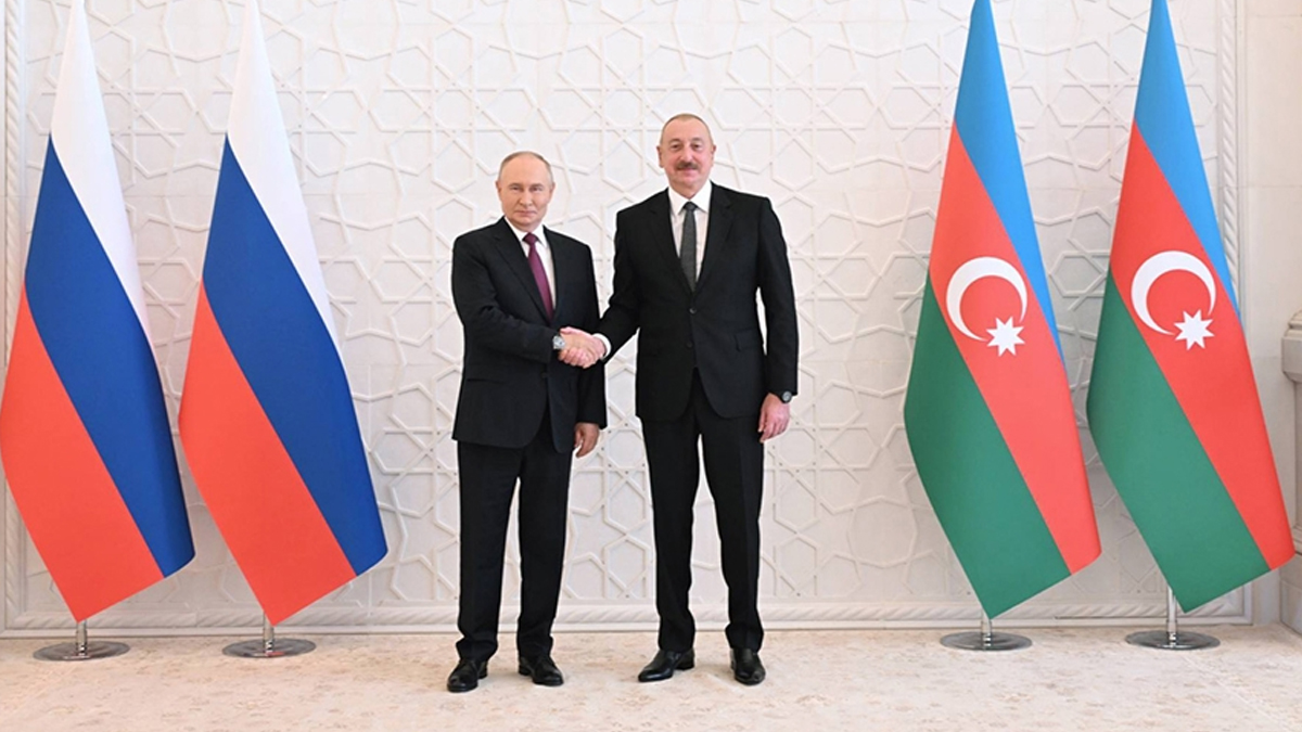 Putin ile Aliyev telefonda görüştü: Güney Kafkasya'daki durum ele alındı