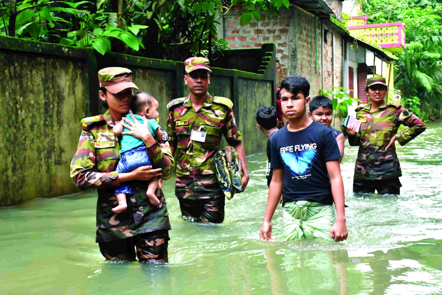 Bangladeş'te sel felaketi: 52 ölü