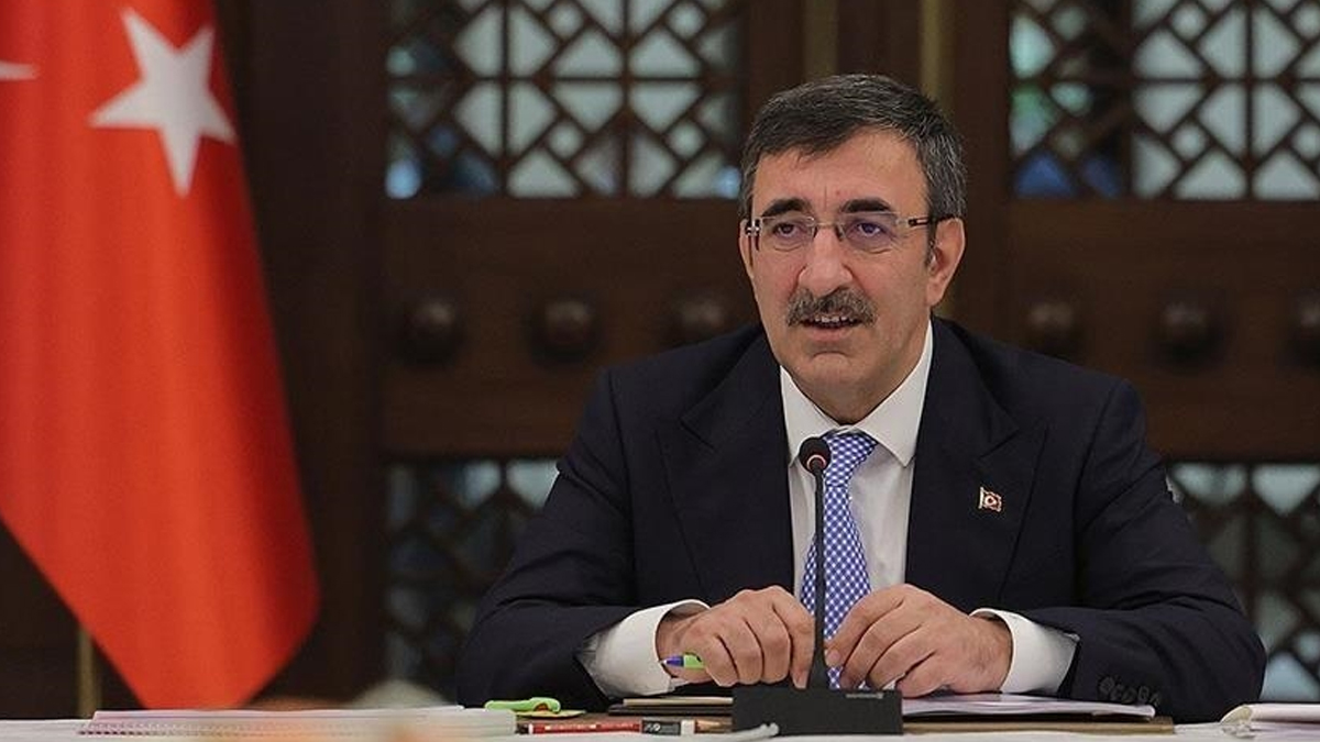 Cumhurbaşkanı Yardımcısı Yılmaz: Reel sektörümüzün taleplerine hassasiyetle yaklaşıyoruz