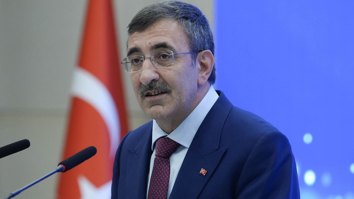 Cumhurbaşkanı Yardımcısı Yılmaz: Tüketim ekonomisinden üretim ekonomisine geçiş çabalarımıza devam edeceğiz