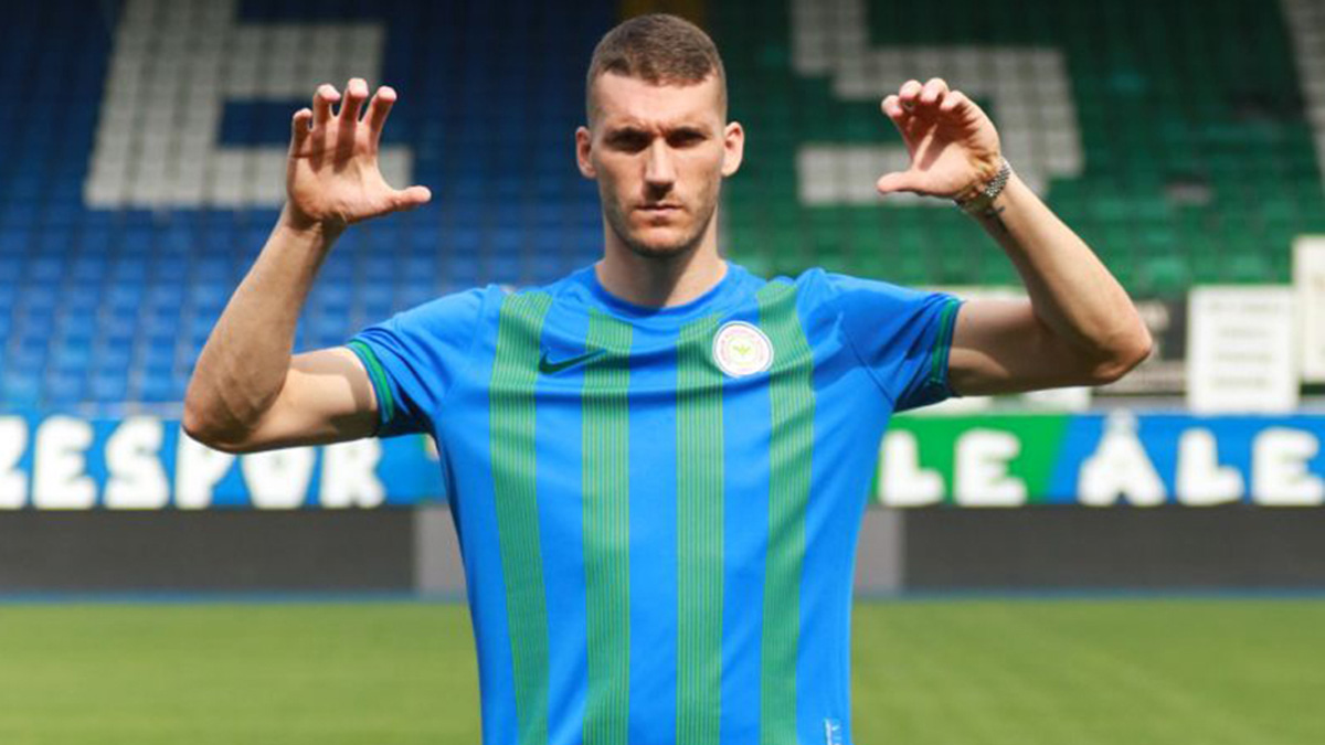 Çaykur Rizespor'dan kaleye takviye