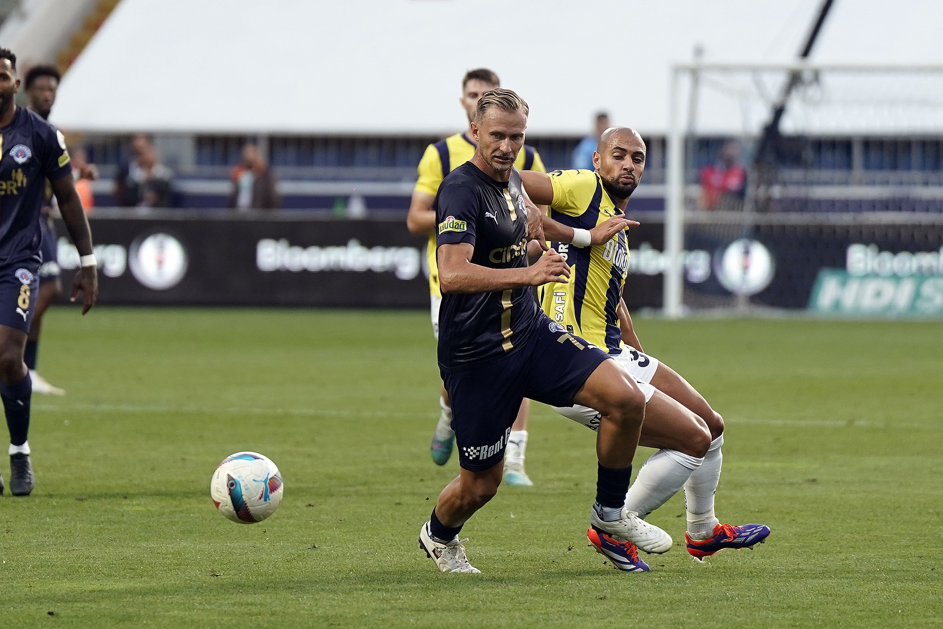 Sofyan Amrabat'tan derbi mesajı