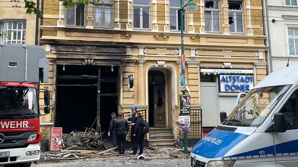 Almanya'da iki Türk vatandaşının hayatını kaybettiği yangınla ilgili 'kundaklama' soruşturması