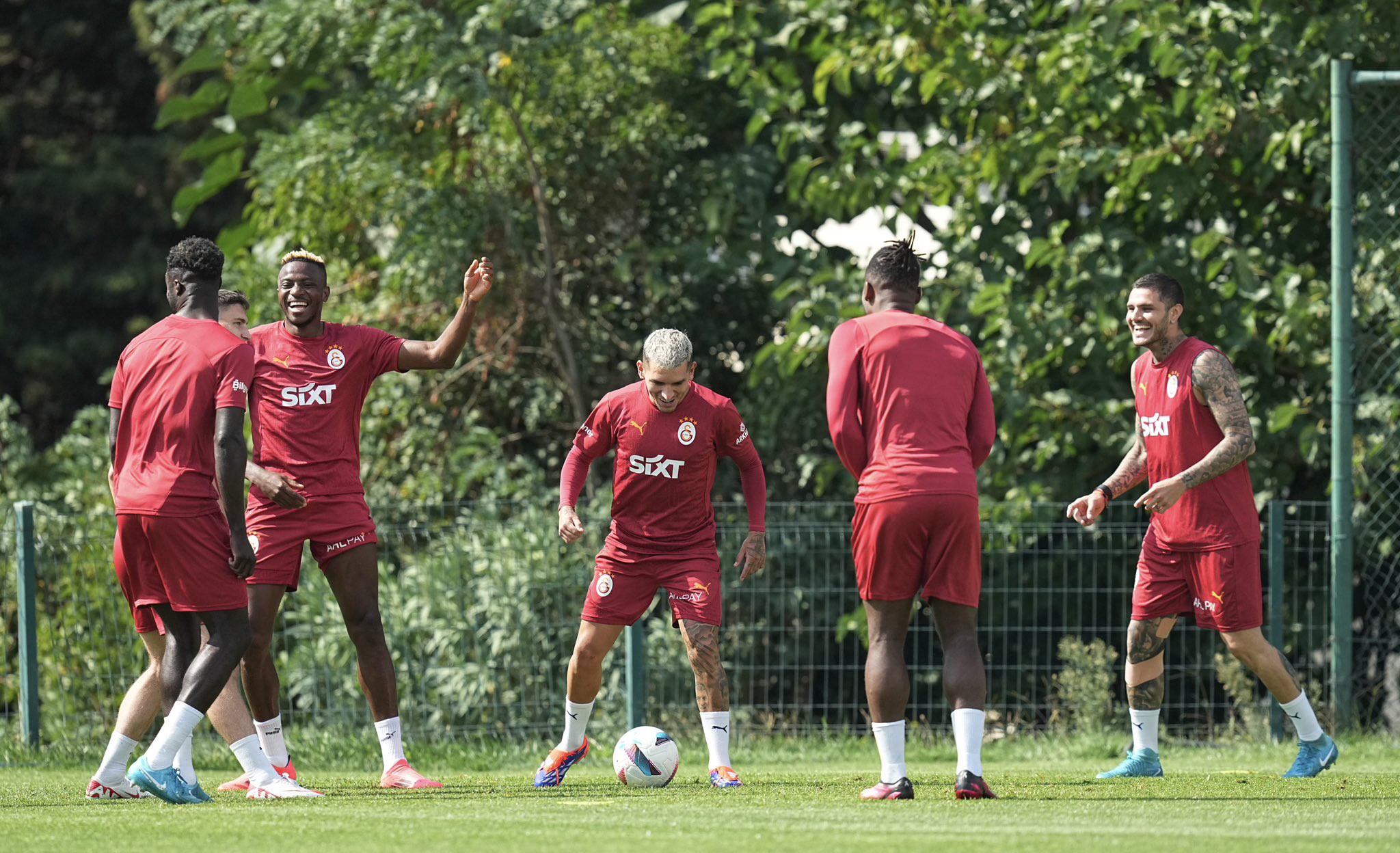 Galatasaray'da Fenerbahçe maçı hazırlıkları tamamlandı