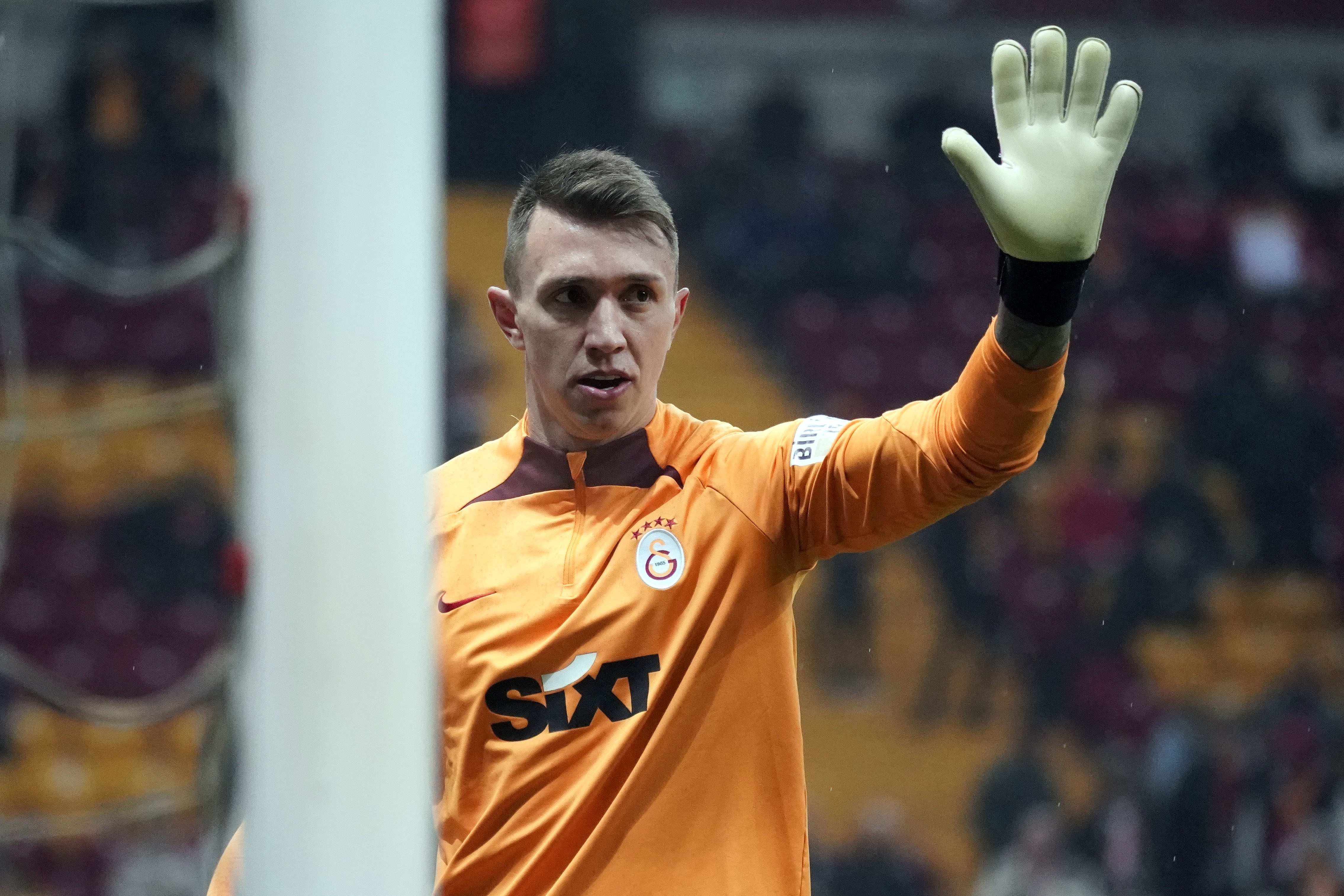 Fernando Muslera'nın cezası bitiyor!