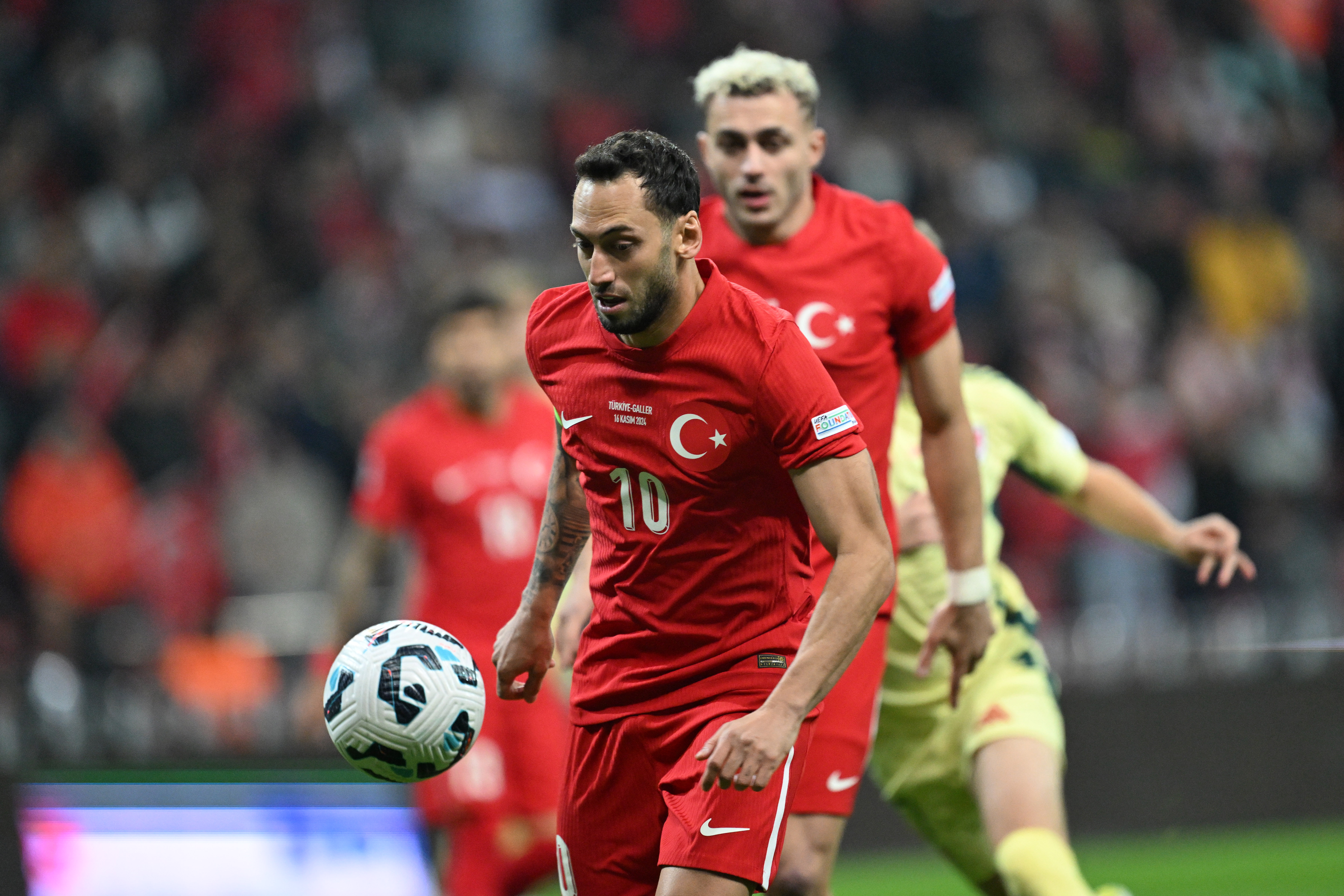 Hakan Çalhanoğlu, A Milli Takım ile yeni bir ilke imza attı