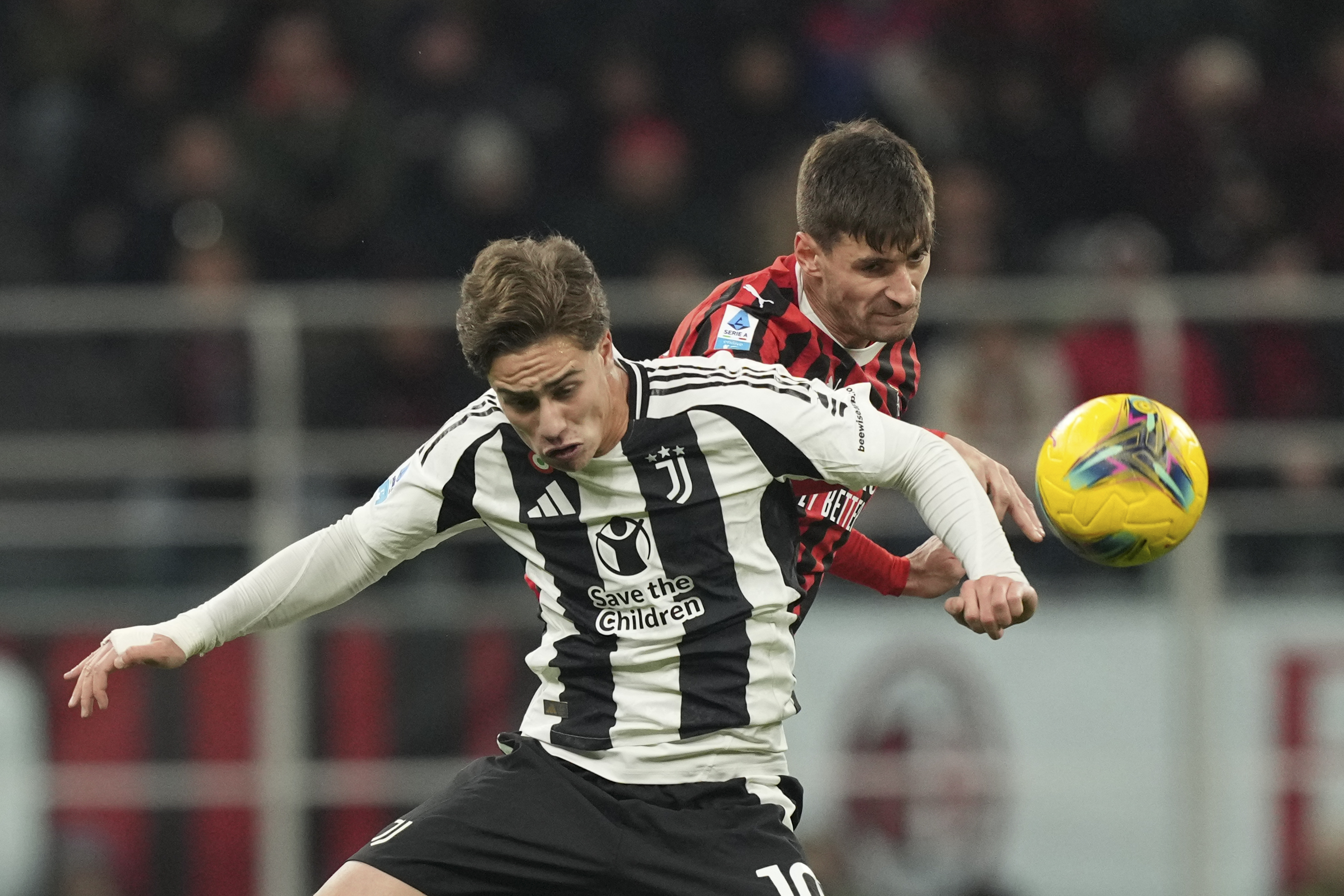 Milan ile Juventus eşitliği bozamadı