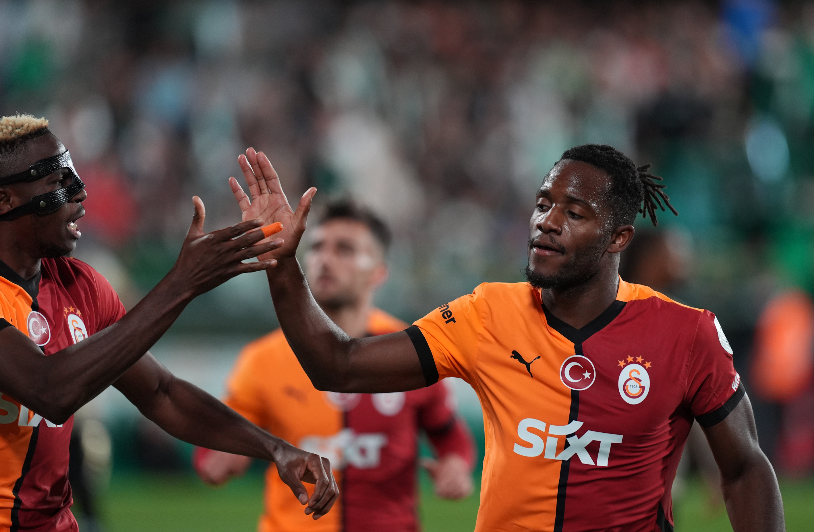 Batshuayi: Osimhen'den teknik olarak daha iyiyim