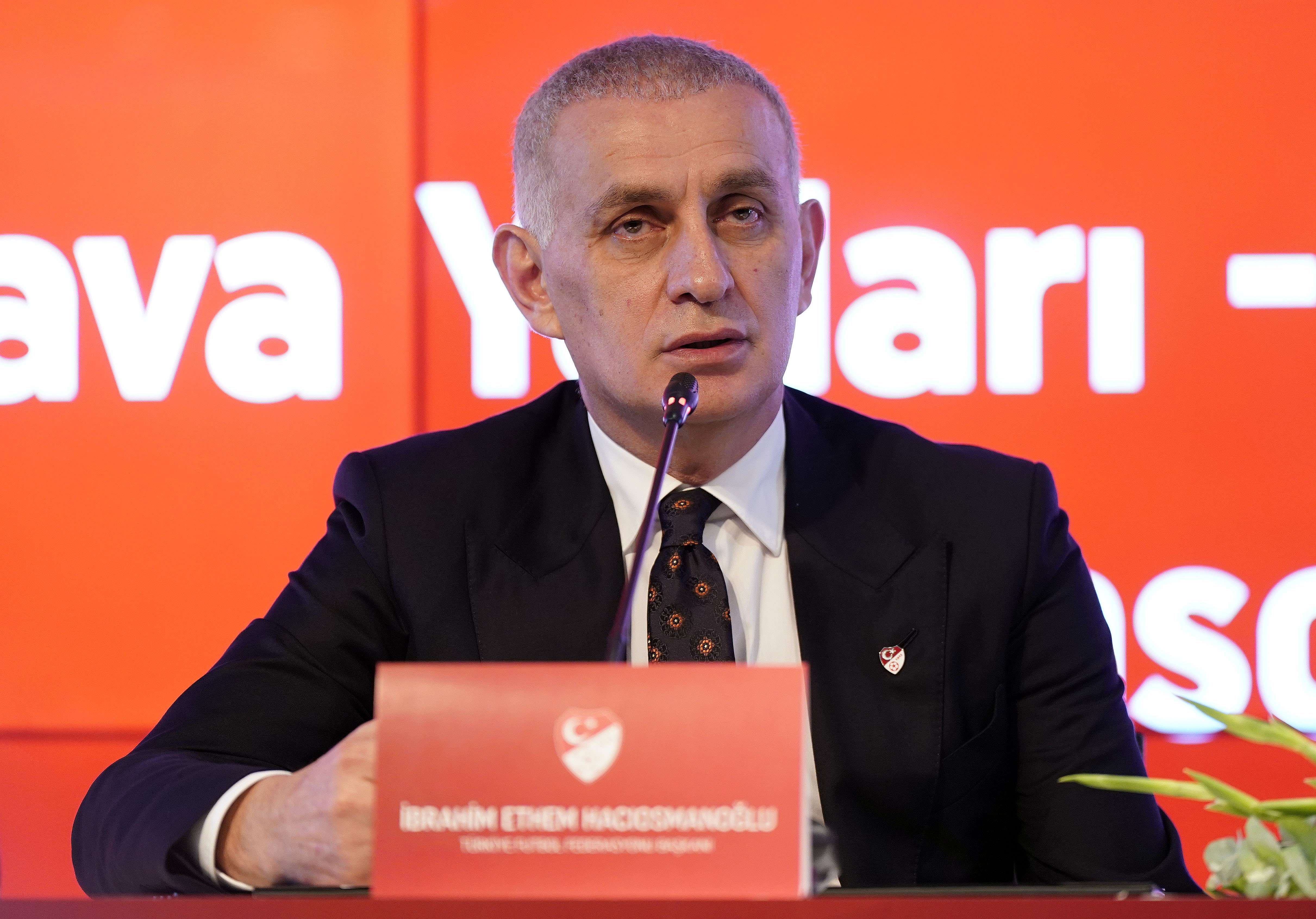 İbrahim Hacıosmanoğlu resmen açıkladı! İstifa iddialarına cevap verdi