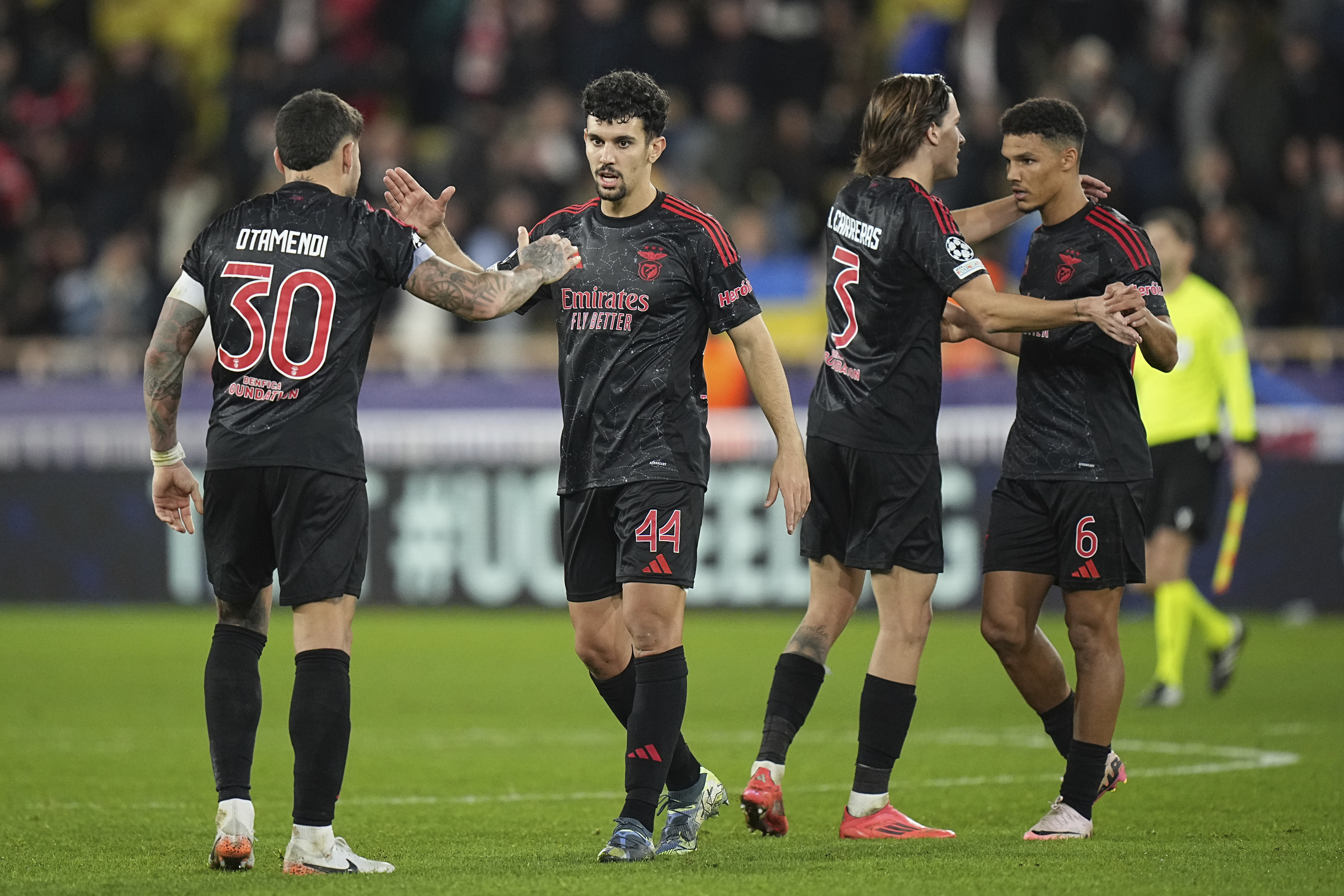 Benfica, Fransa'da son dakikalarda döndü