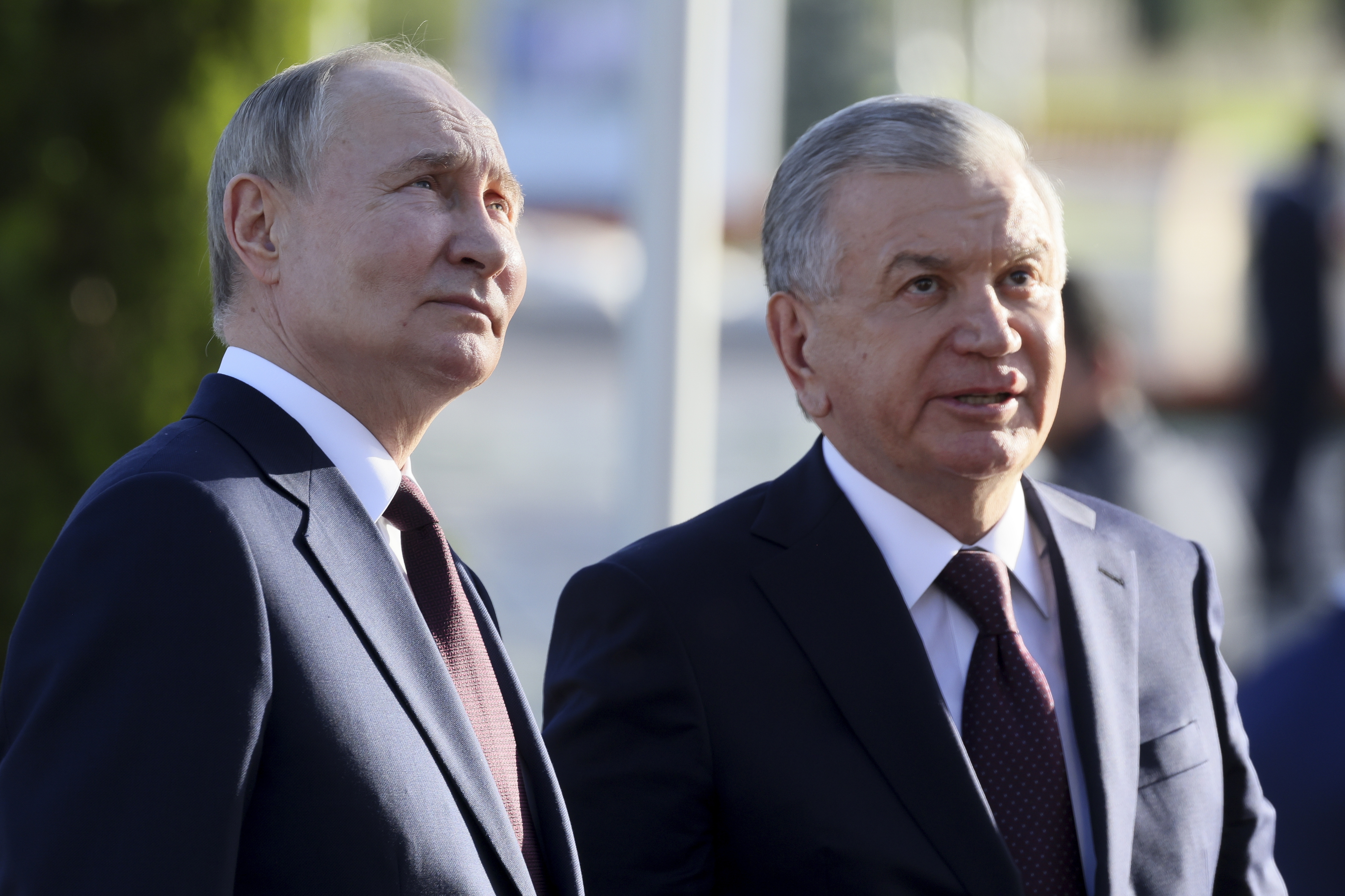 Putin, Özbekistan Cumhurbaşkanı Mirziyoyev ile Suriye'yi görüştü