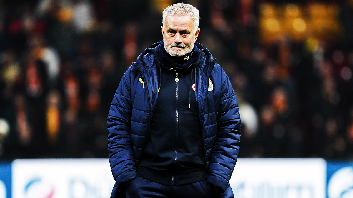 Fenerbahçe'den Mourinho açıklaması! 