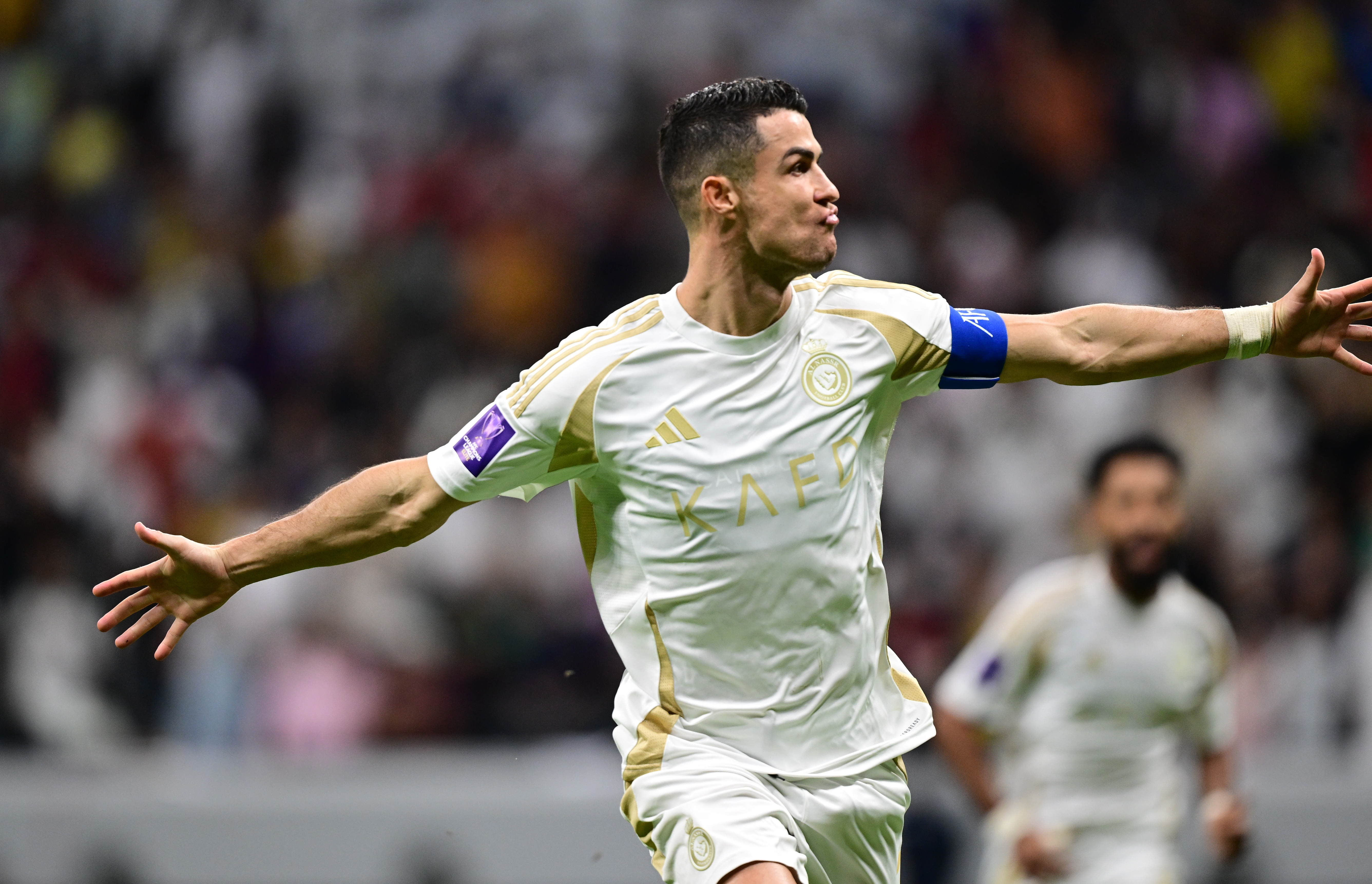 Ronaldo adım adım 1000. golüne gidiyor