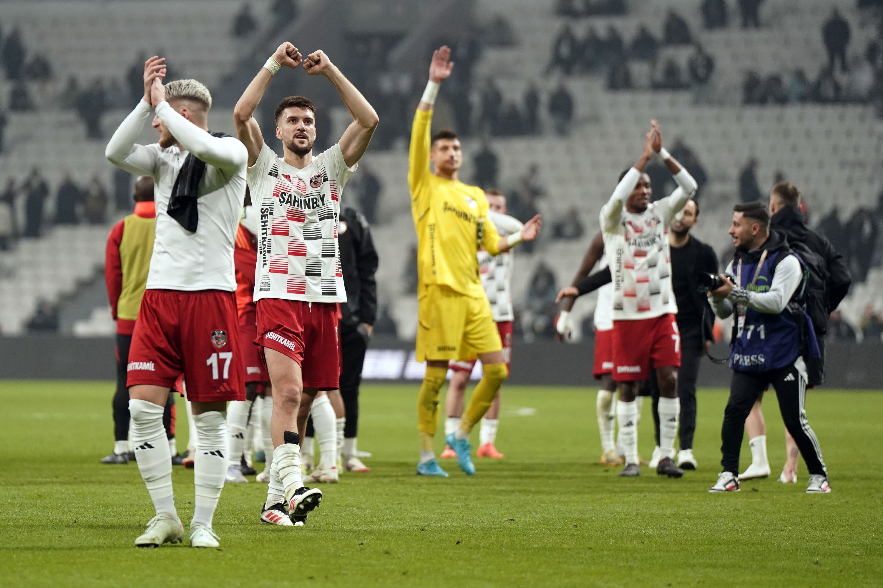 Gaziantep FK'nin deplasman kabusu Dolmabahçe'de sona erdi