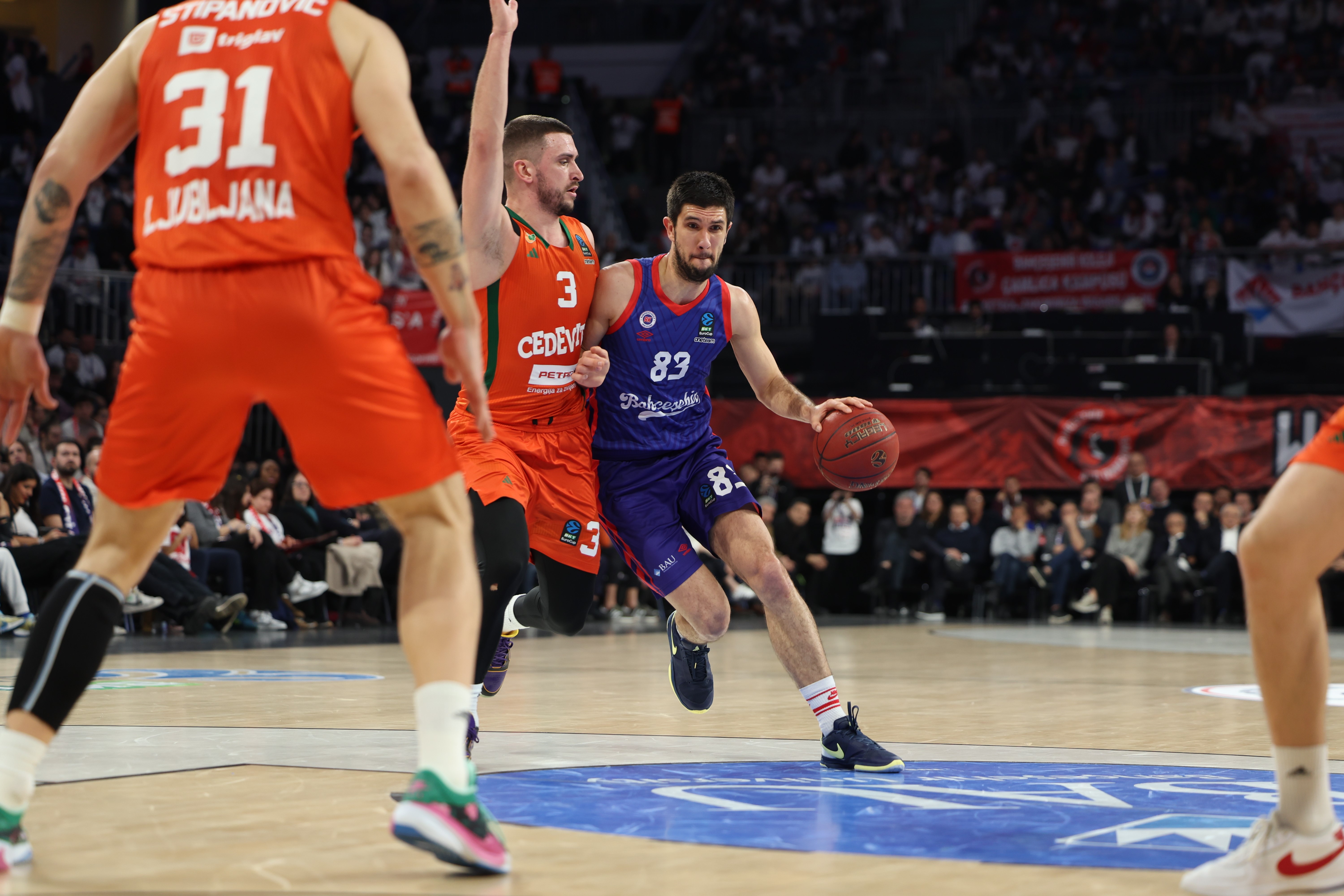 Bahçeşehir Koleji Eurocup'ta yarı finalde