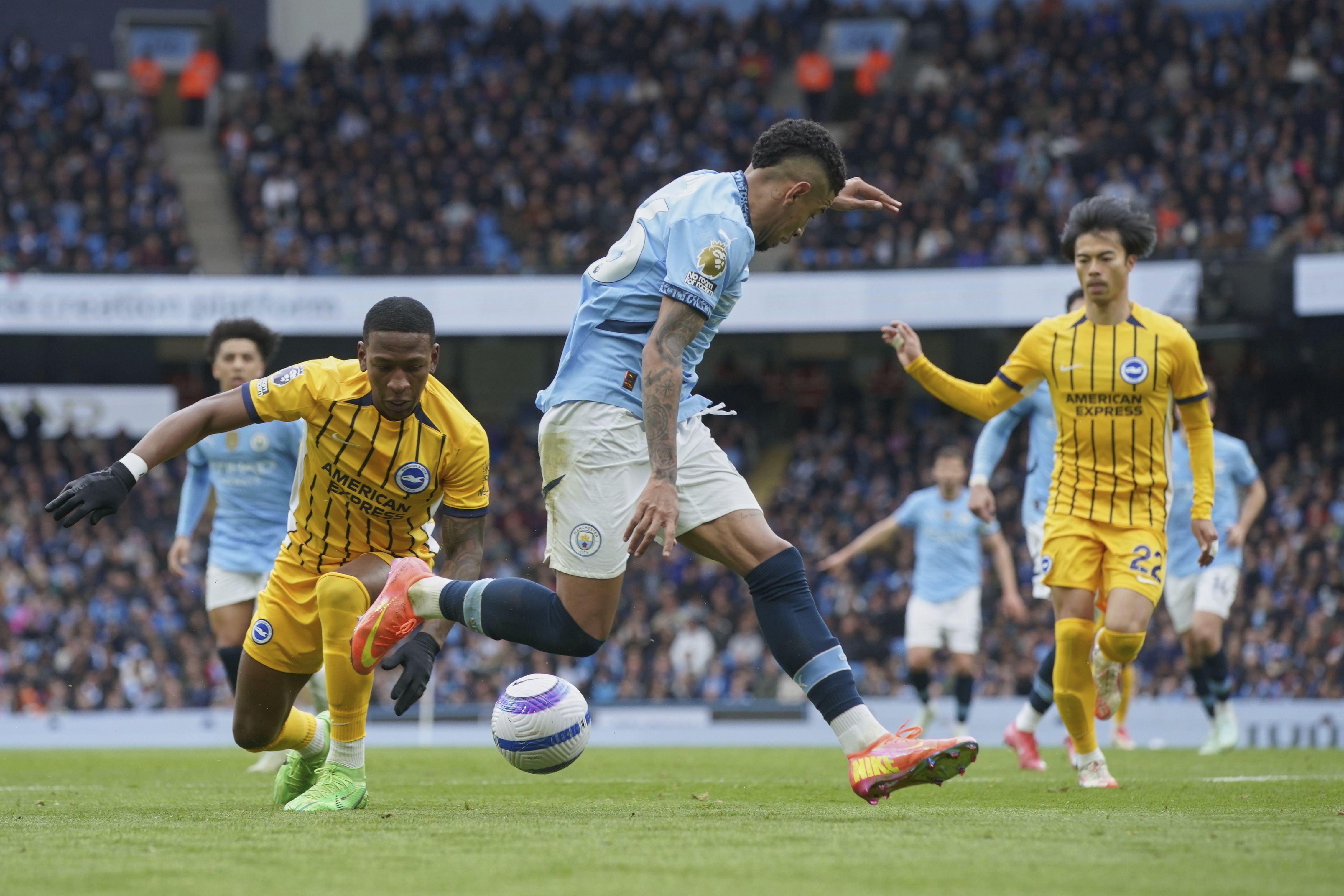 Manchester City ile Brighton puanları paylaştı