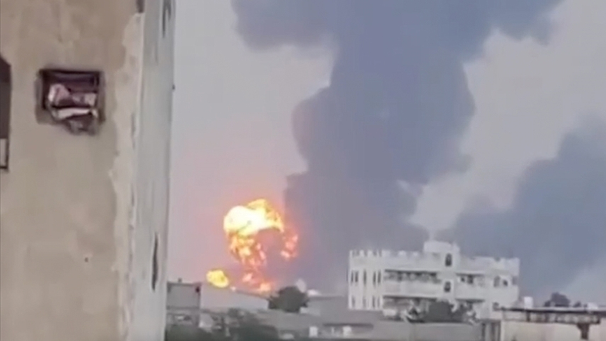 Bölgede gerilim tırmanıyor! Husilerden Tel Aviv ve ABD'ye saldırı açıklaması