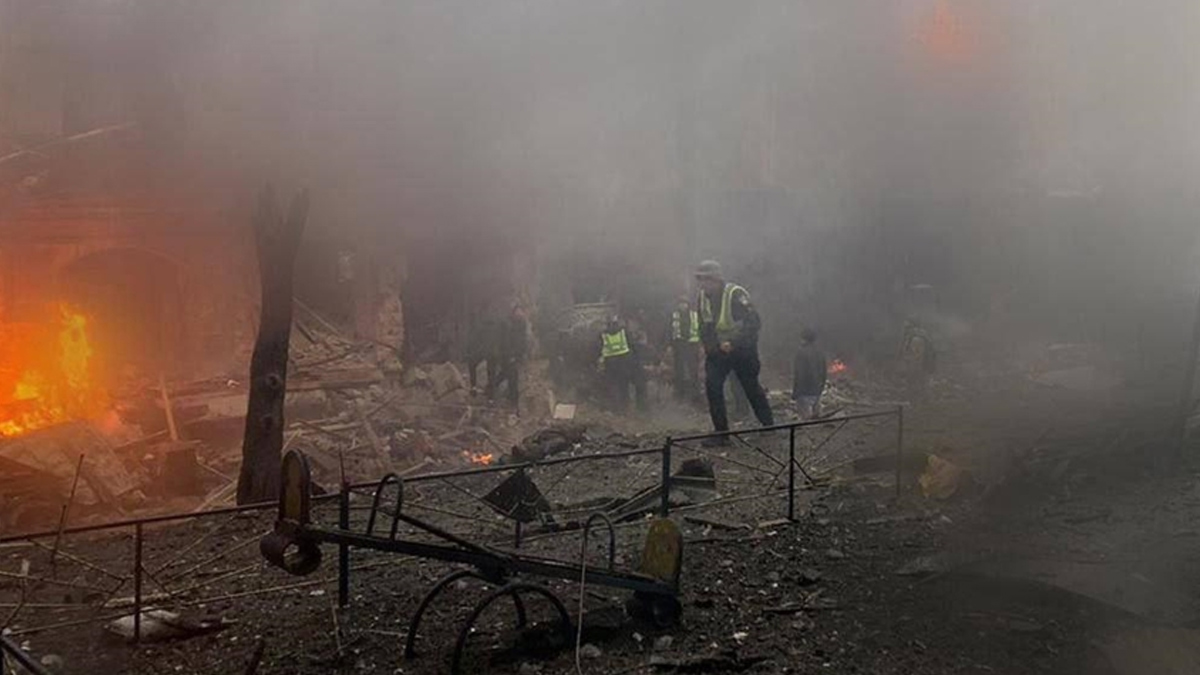 Rusya, Ukrayna'yı füzeyle hedef aldı: 14'ü çocuk 65 yaralı