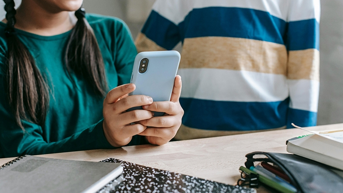Avusturya'da ilk ve ortaokullarda cep telefonu kullanmak yasaklanıyor