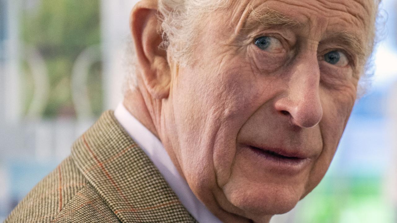 İngiltere Kralı Charles hastaneye kaldırıldı