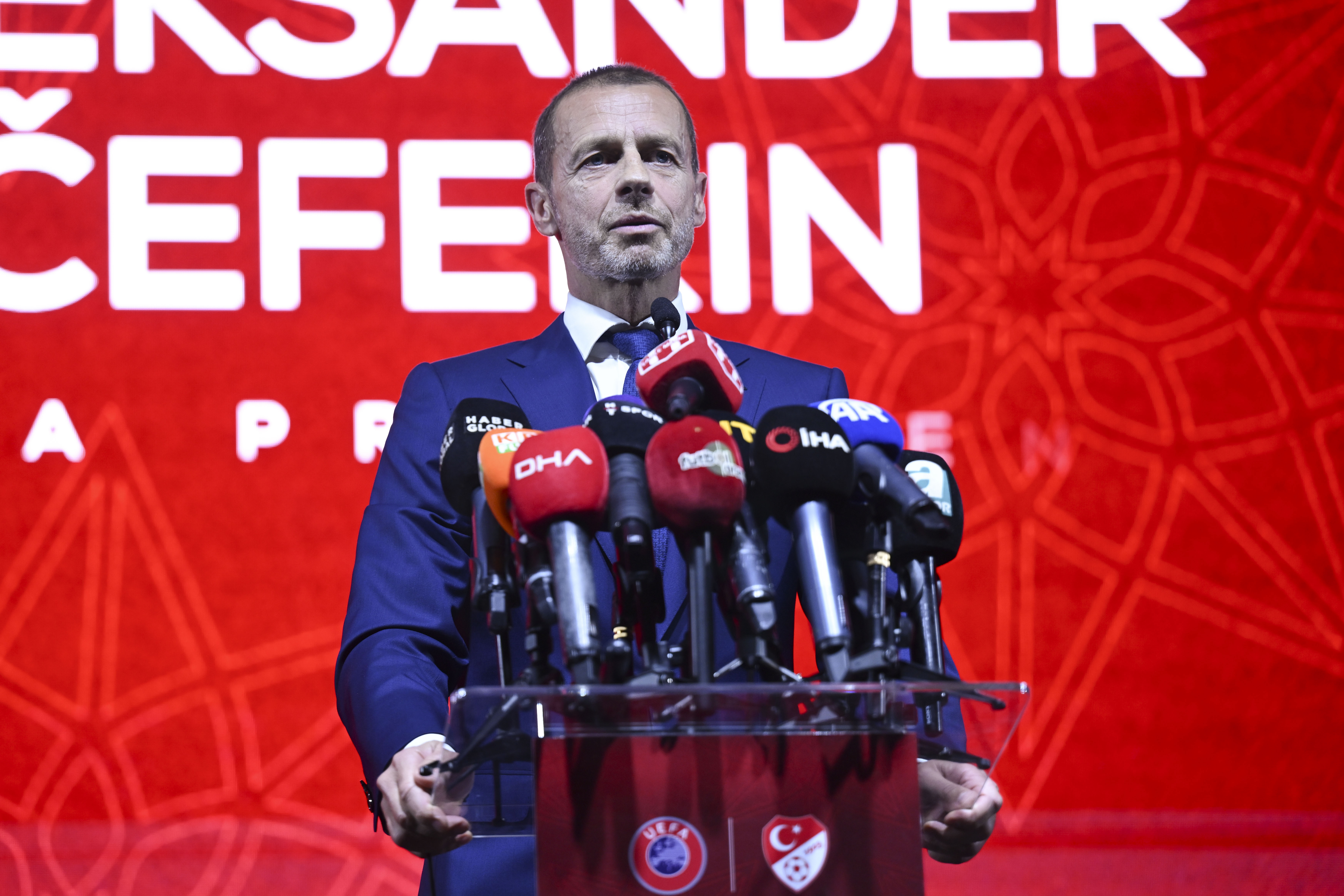 UEFA Başkanı Ceferin'den EURO 2032 yorumu