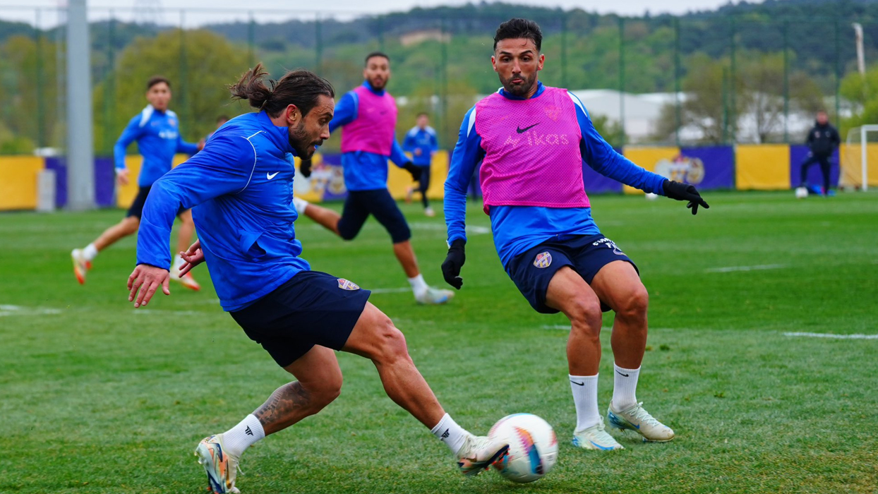 Eyüpspor, Galatasaray maçı mesaisini sürdürdü