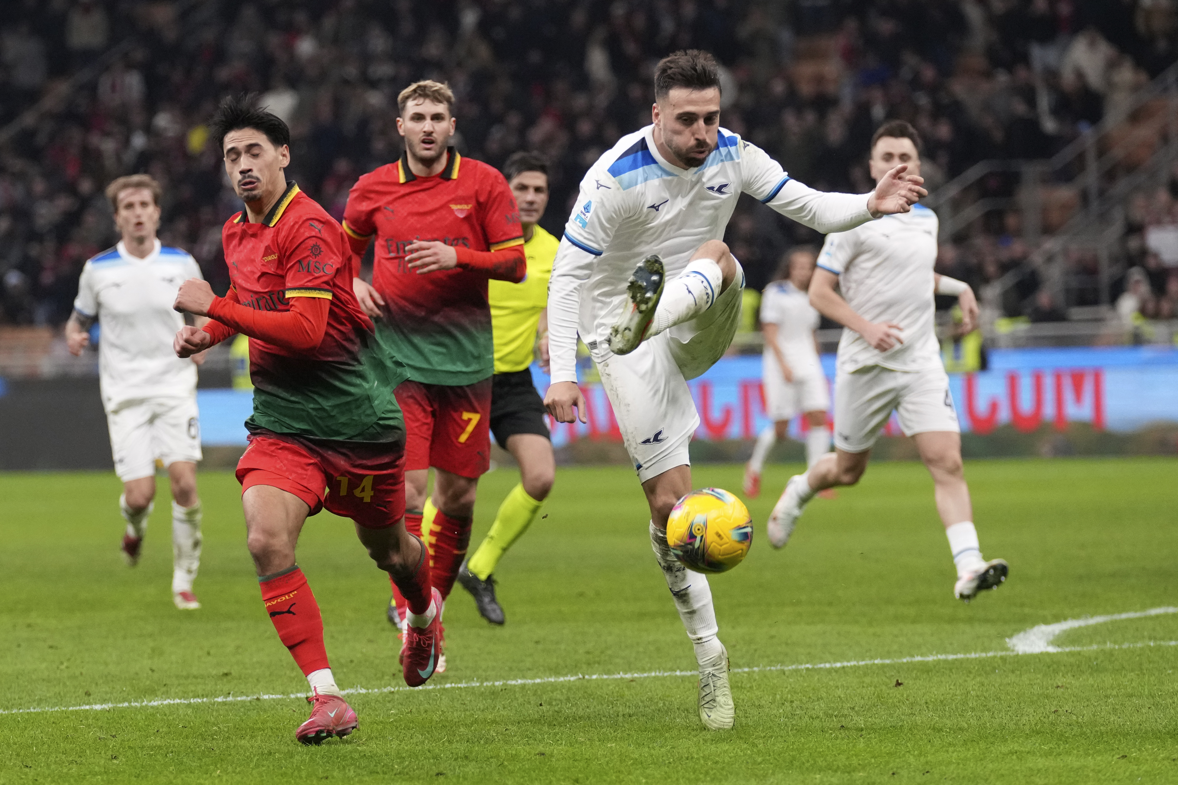 Milan, Mario Gila transferi için harekete geçti