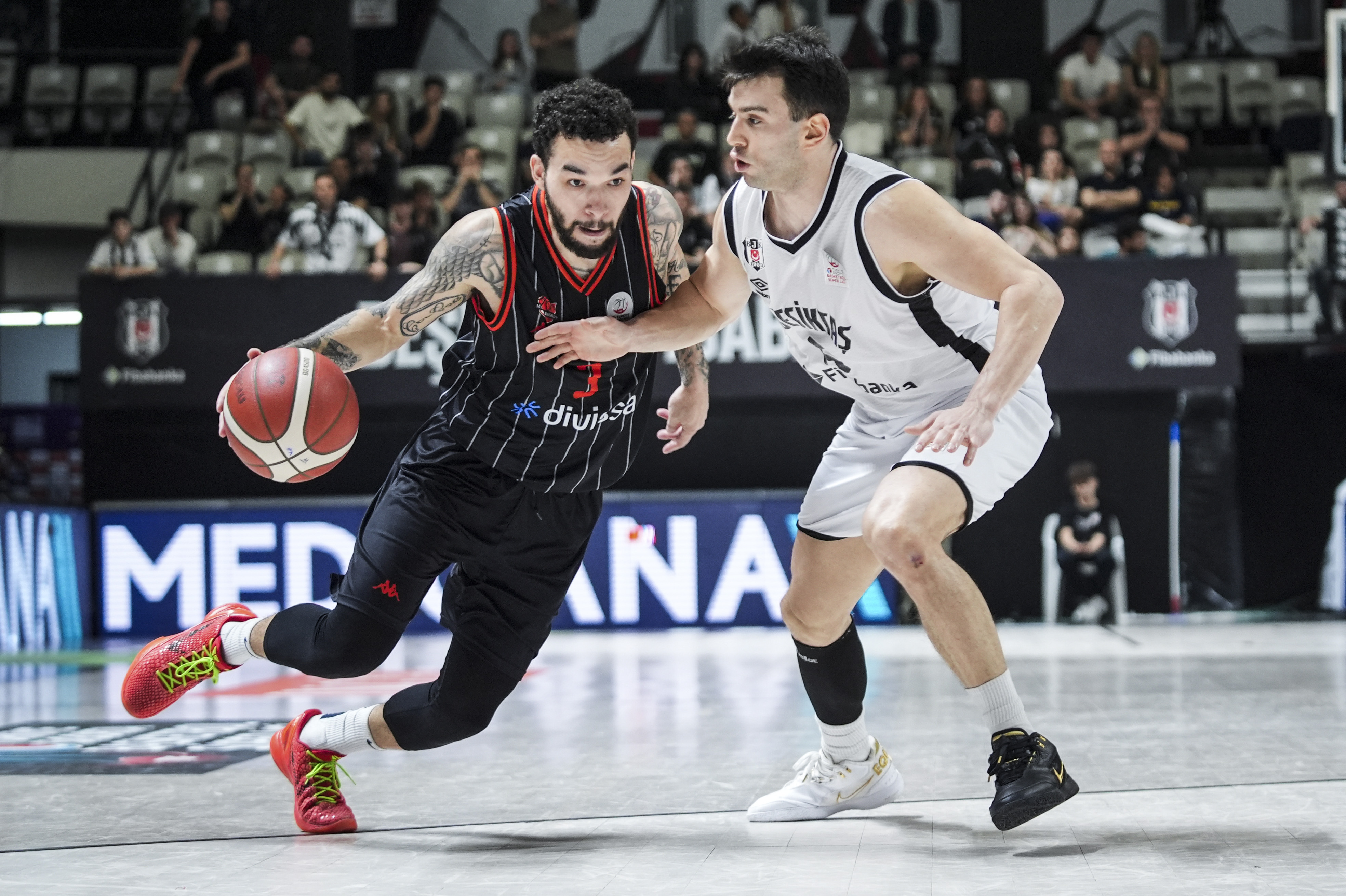 Beşiktaş son çeyrekte kazandı