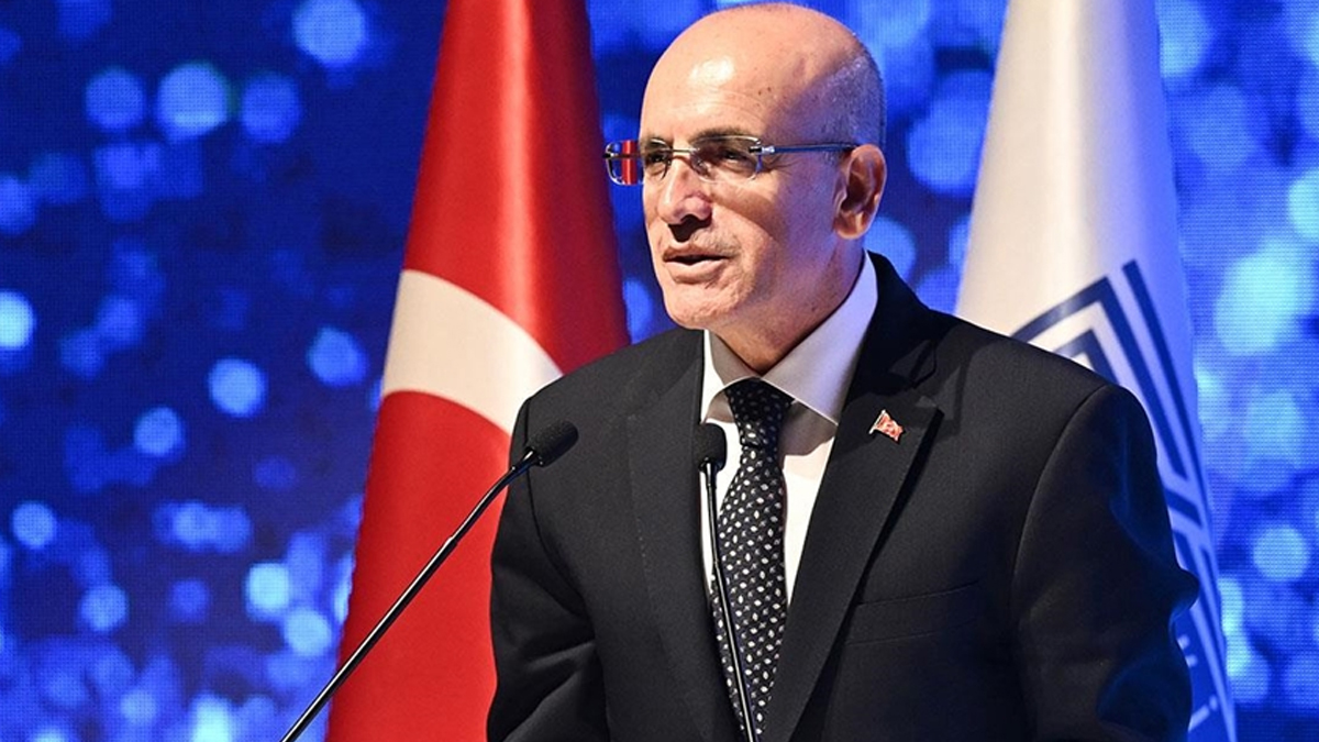 Bakan Şimşek'ten enflasyon mesajı: Siyasi destekte gerileme yok