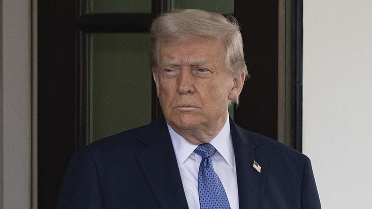 Trump, ekonomik çöküşü kabul etti! Biden'ı hedef gösterdi