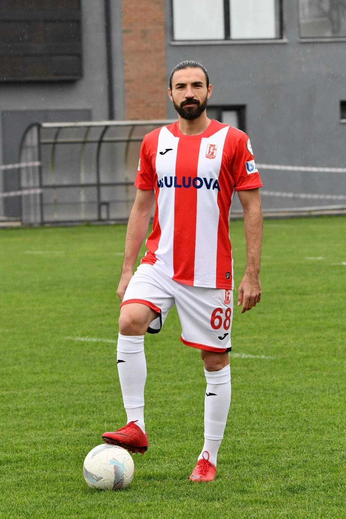 Balıkesirspor Kaptanı Volkan: Play Off maçları sonunda şampiyon olacağız