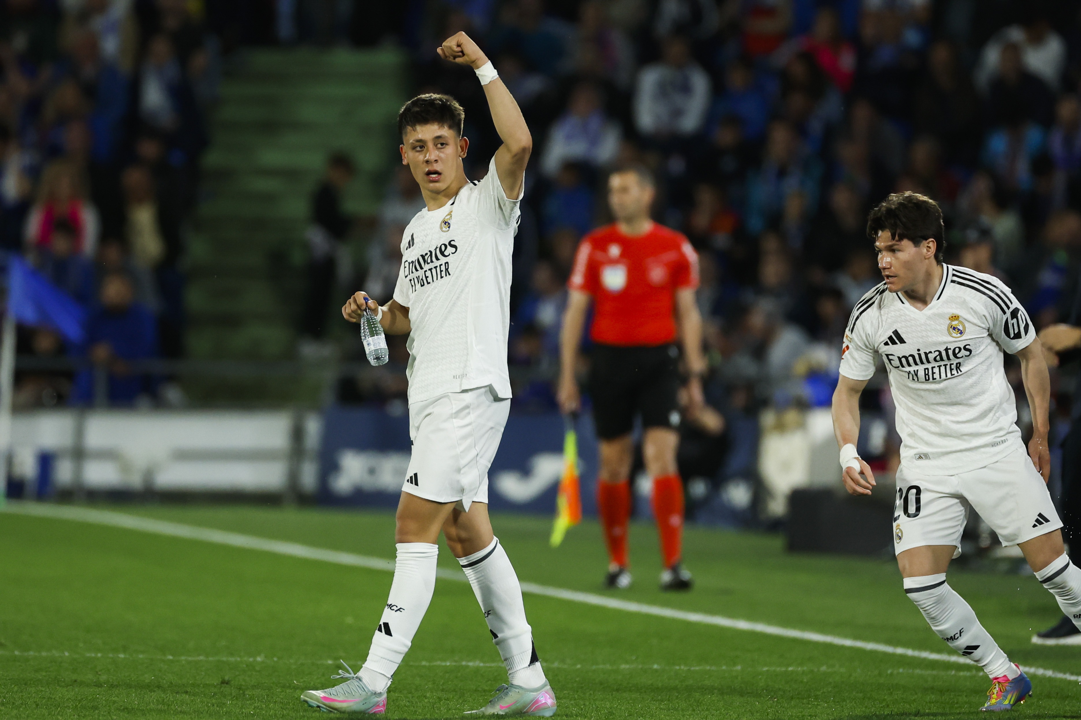 Real Madrid duyurdu! Arda Güler ilk 11'de