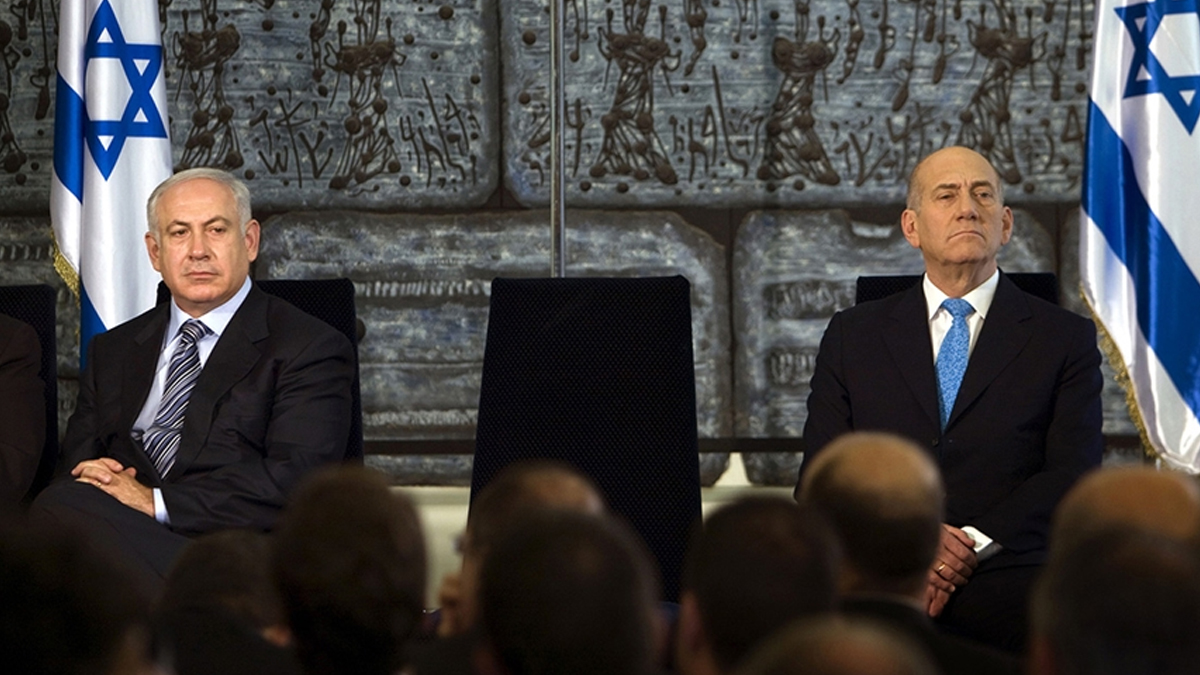 İsrail eski Başbakanı Olmert, Trump'ı işaret etti: Gazze'ye yönelik saldırılar sona erer