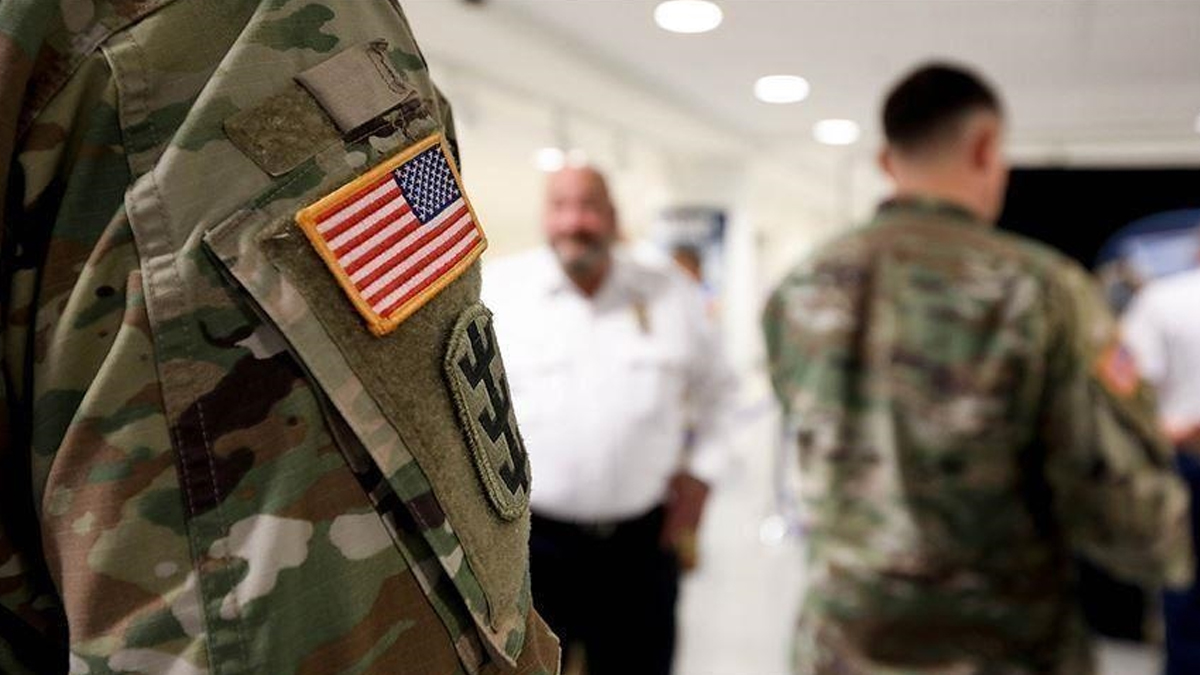 Pentagon'dan 'cinsiyet değiştirme' kararı! Çok sayıda asker ordudan atılacak