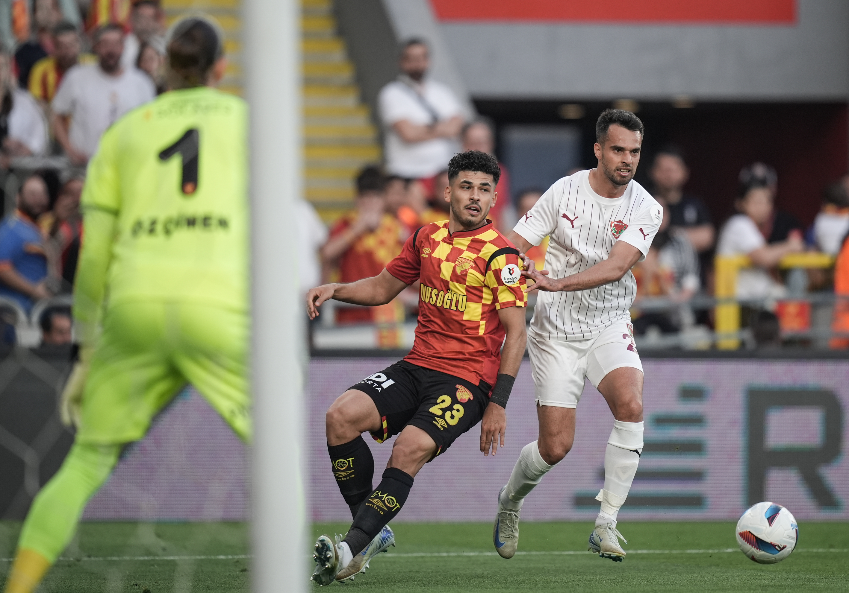 Göztepe evinde 1 puana razı oldu