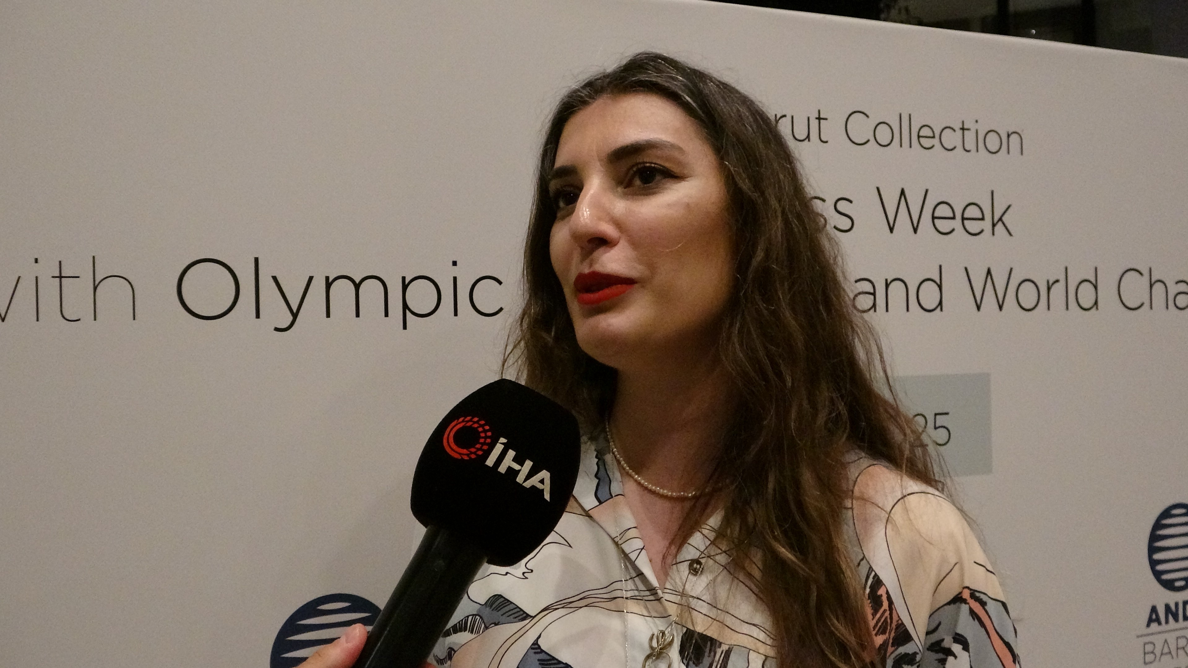 Neslihan Demir: Kızlarımızın, tekrardan Türk kadının gücünü herkese göstereceklerine inanıyorum