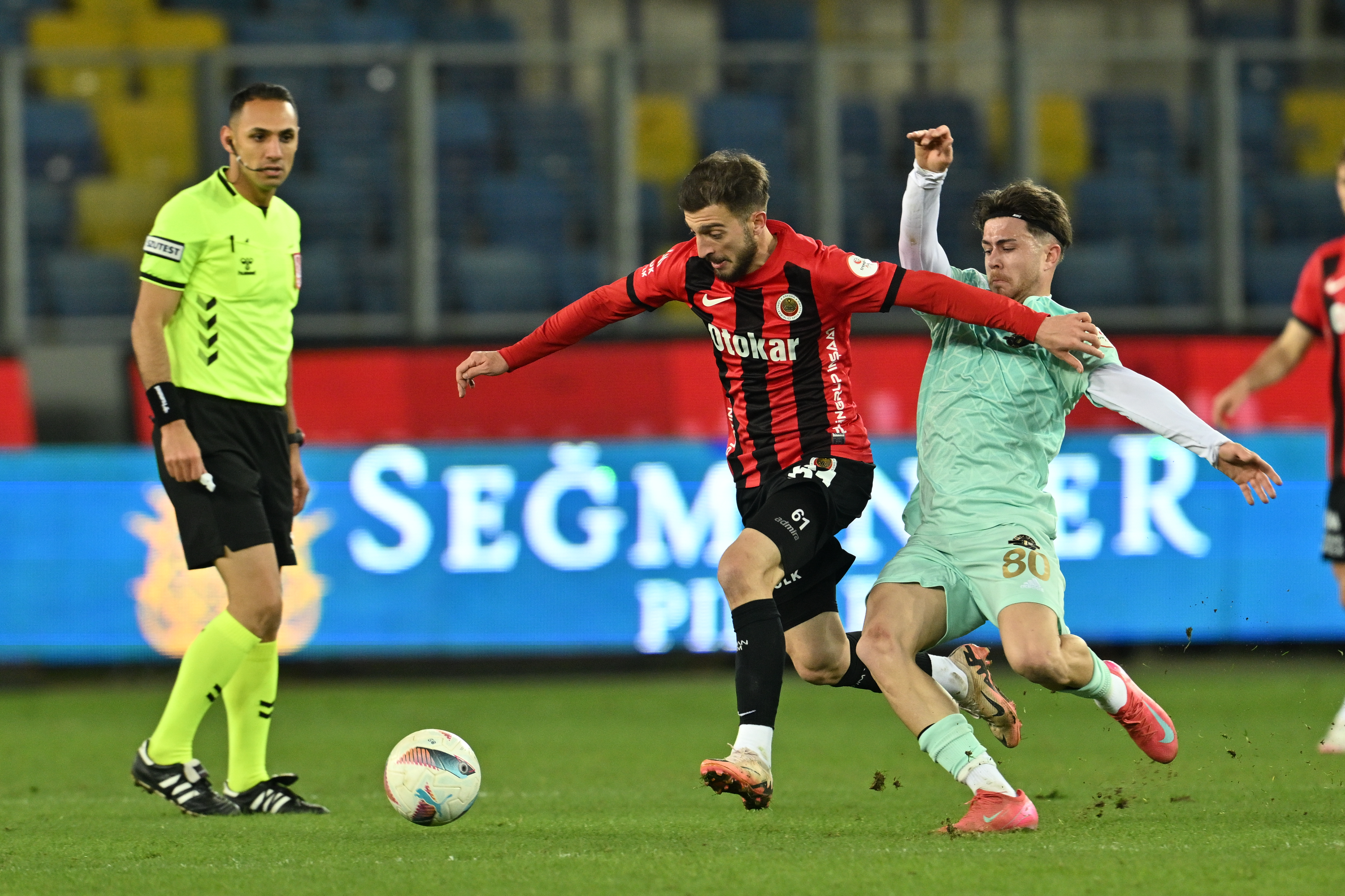 Gençlerbirliği futbolcusu Ensar Kemaloğlu, ameliyat oldu