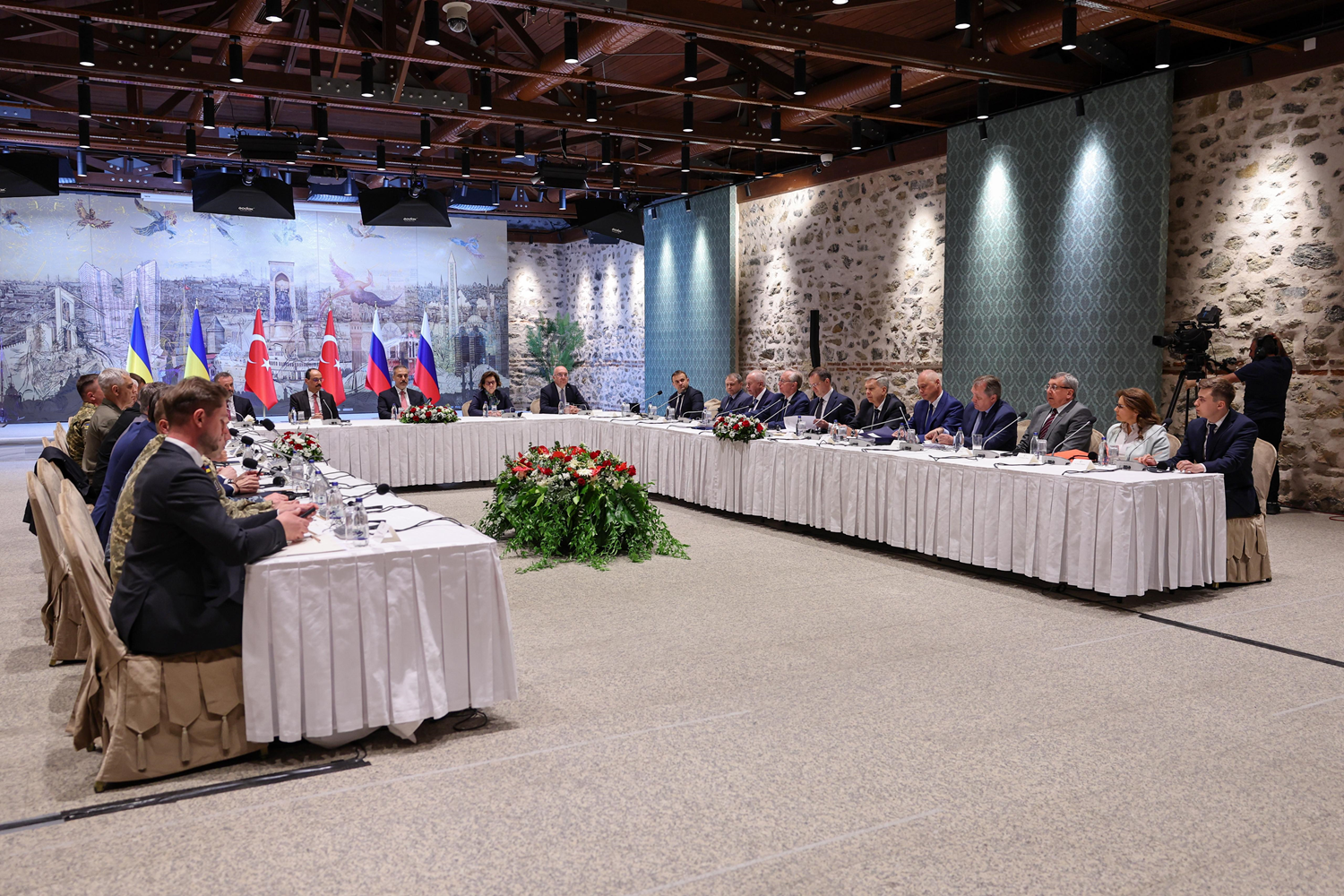 Ukrayna ve Rusya arasında ilk anlaşma sağlandı!